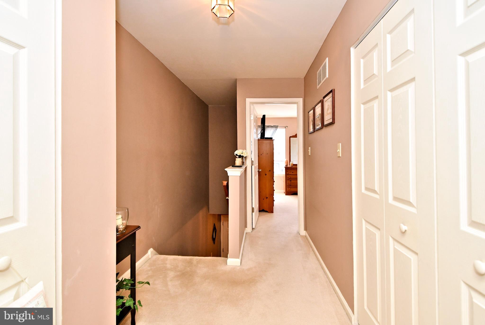 808 DOGWOOD LANE