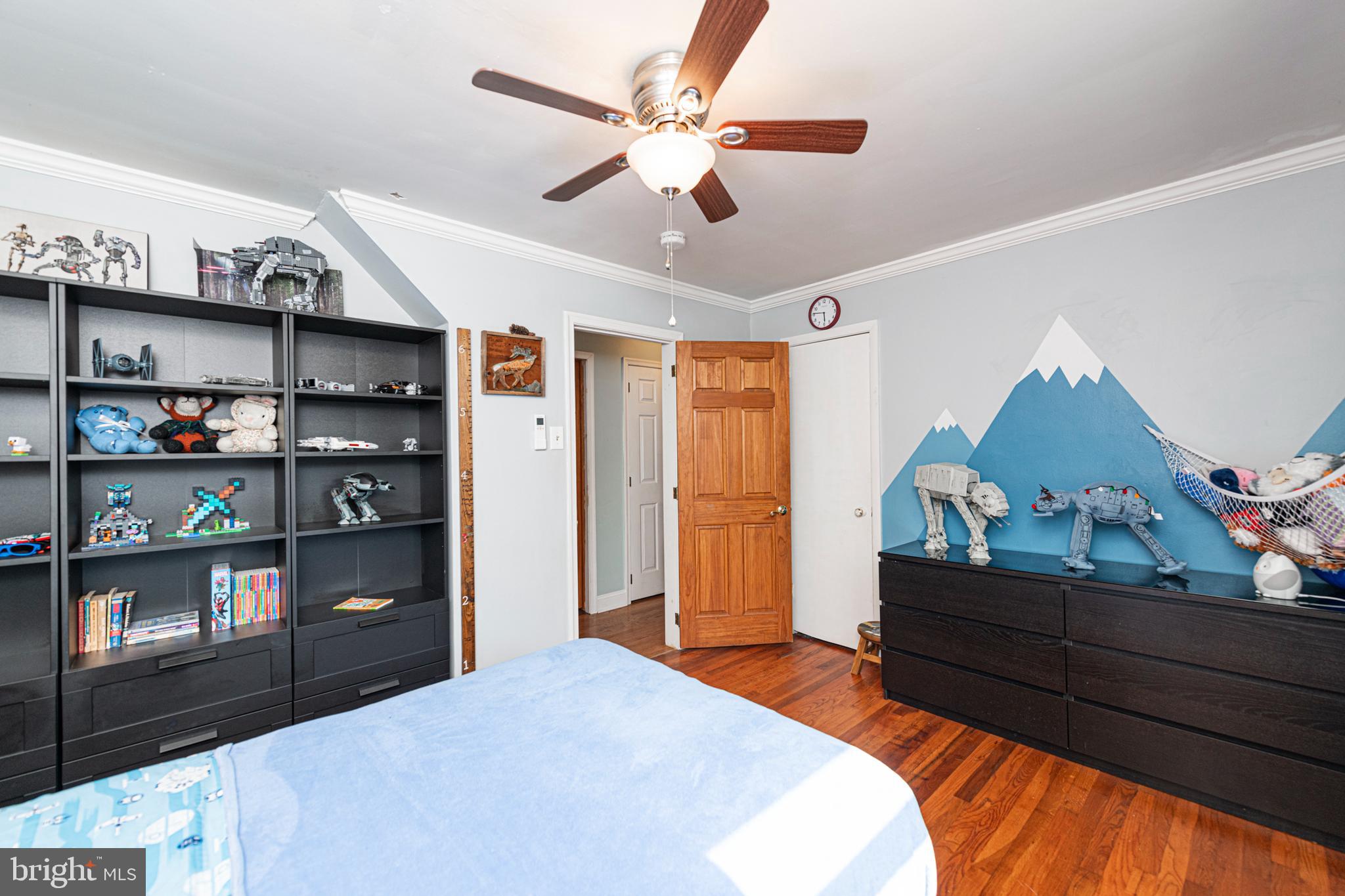 1506 SUNSET DRIVE