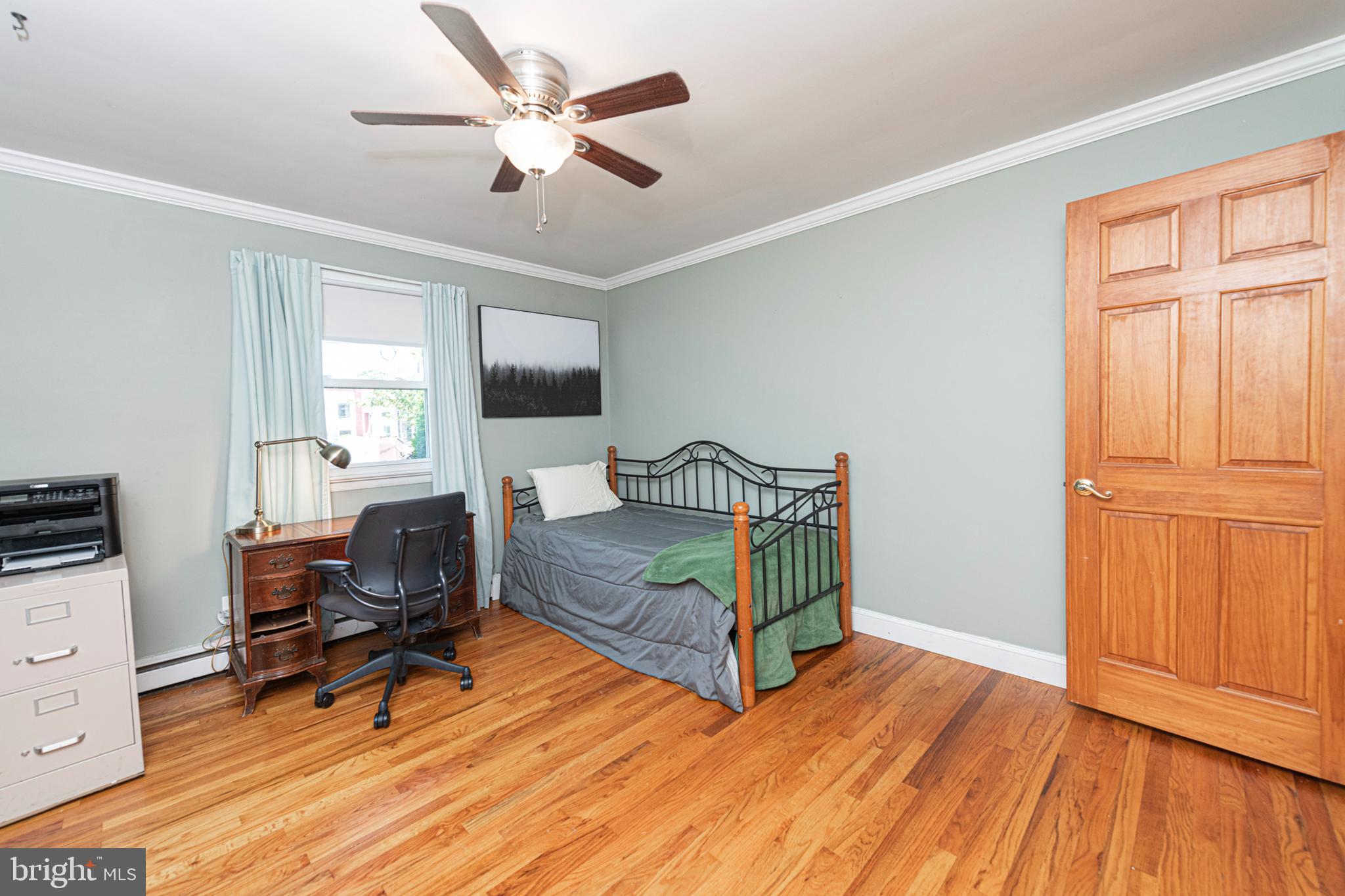 1506 SUNSET DRIVE