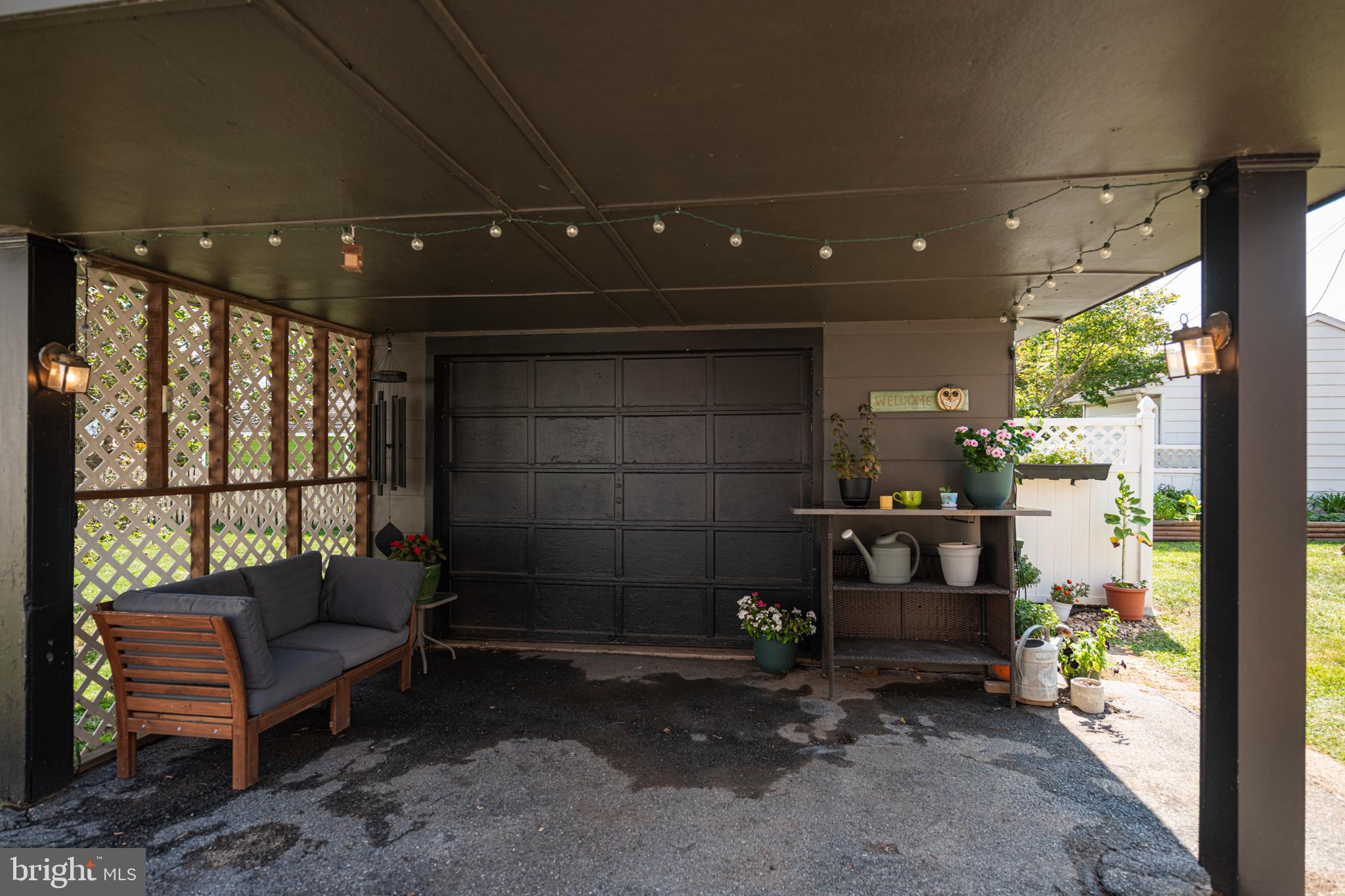 1506 SUNSET DRIVE