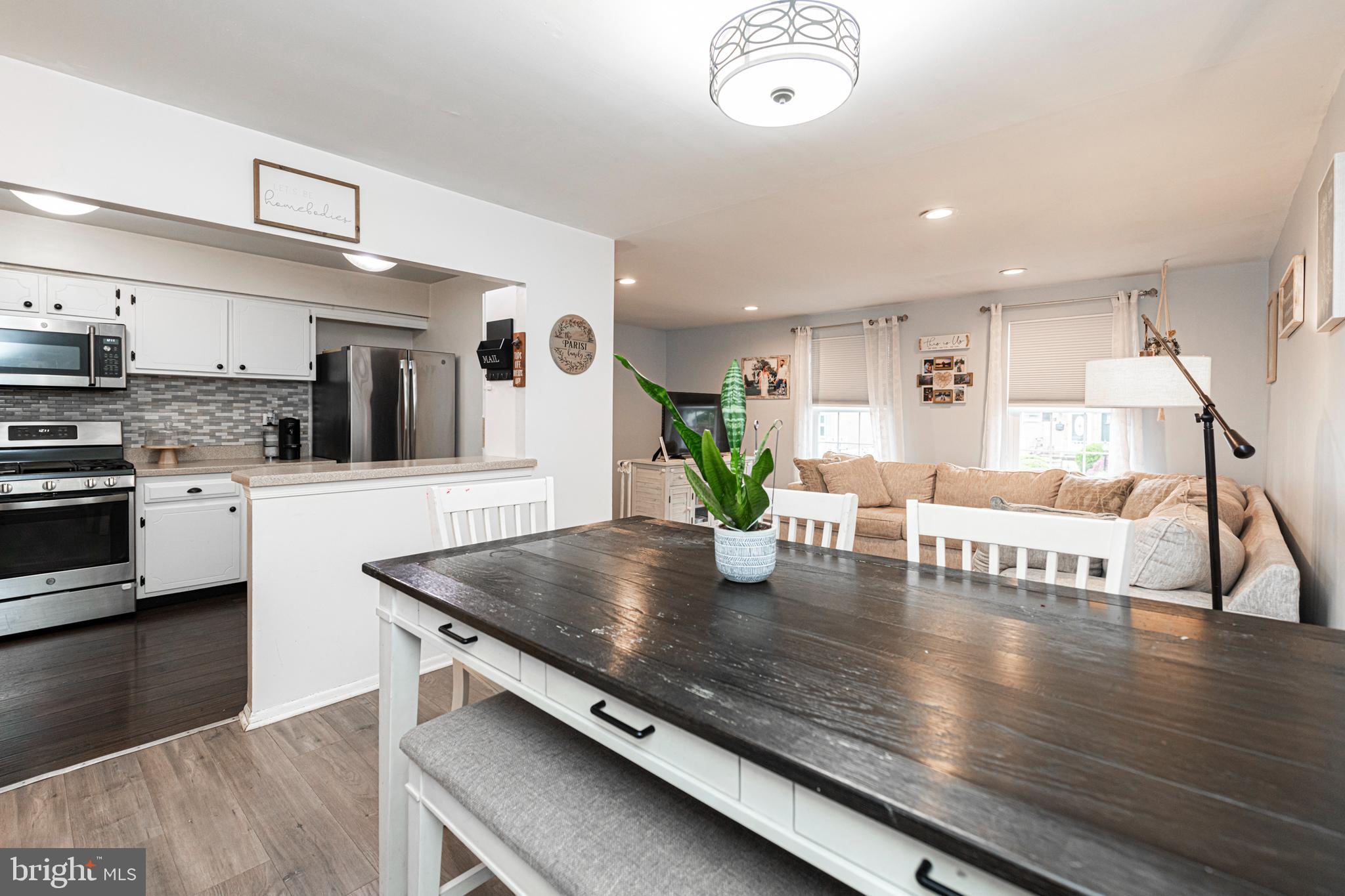 219 GOODFORD ROAD