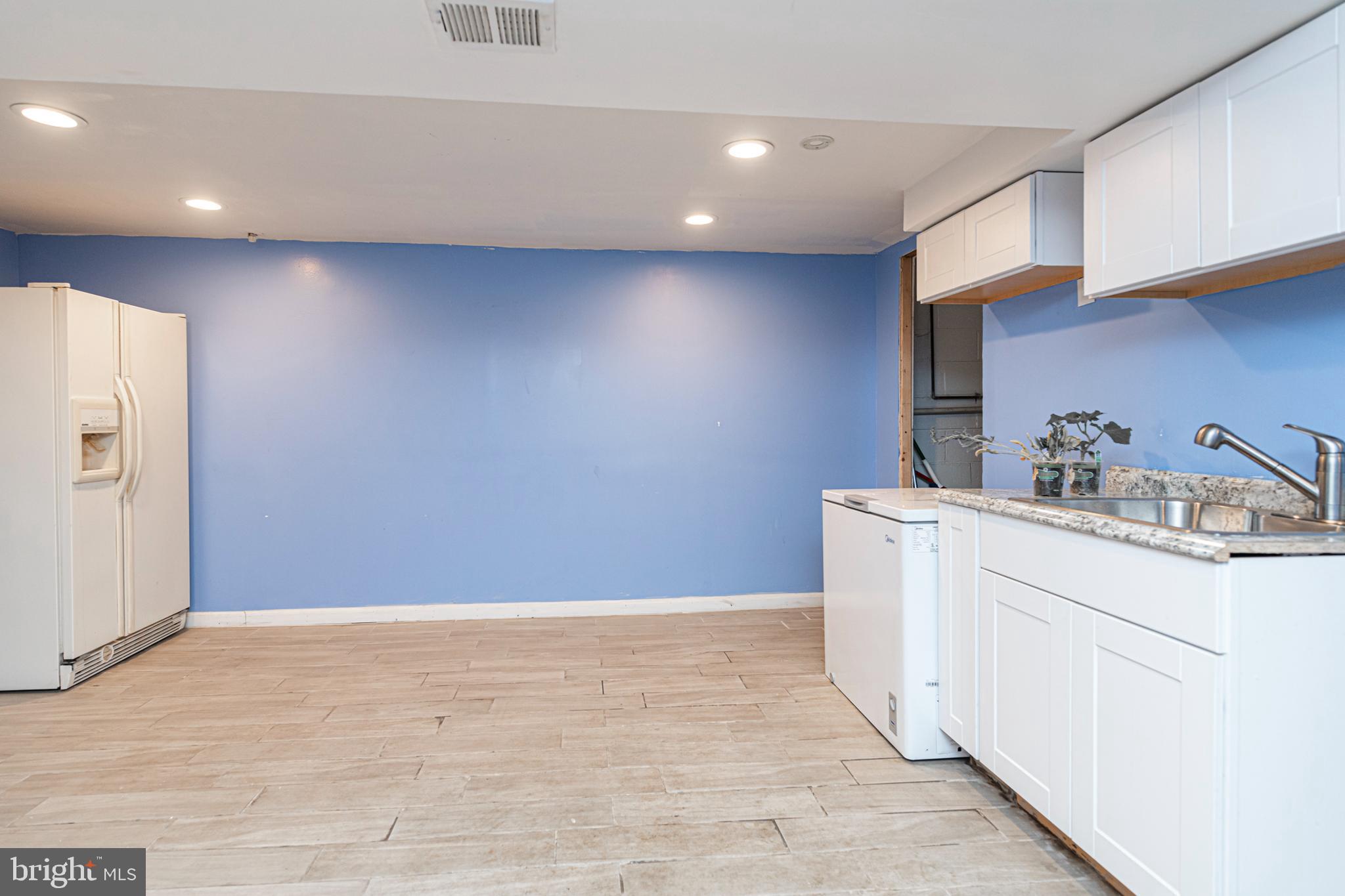 219 GOODFORD ROAD