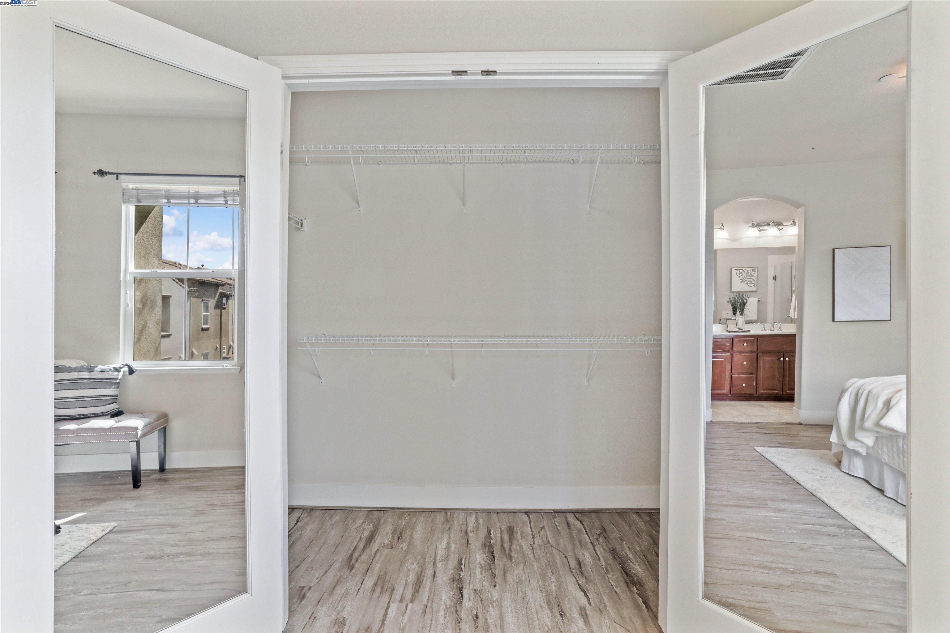 82 Muller Pl
