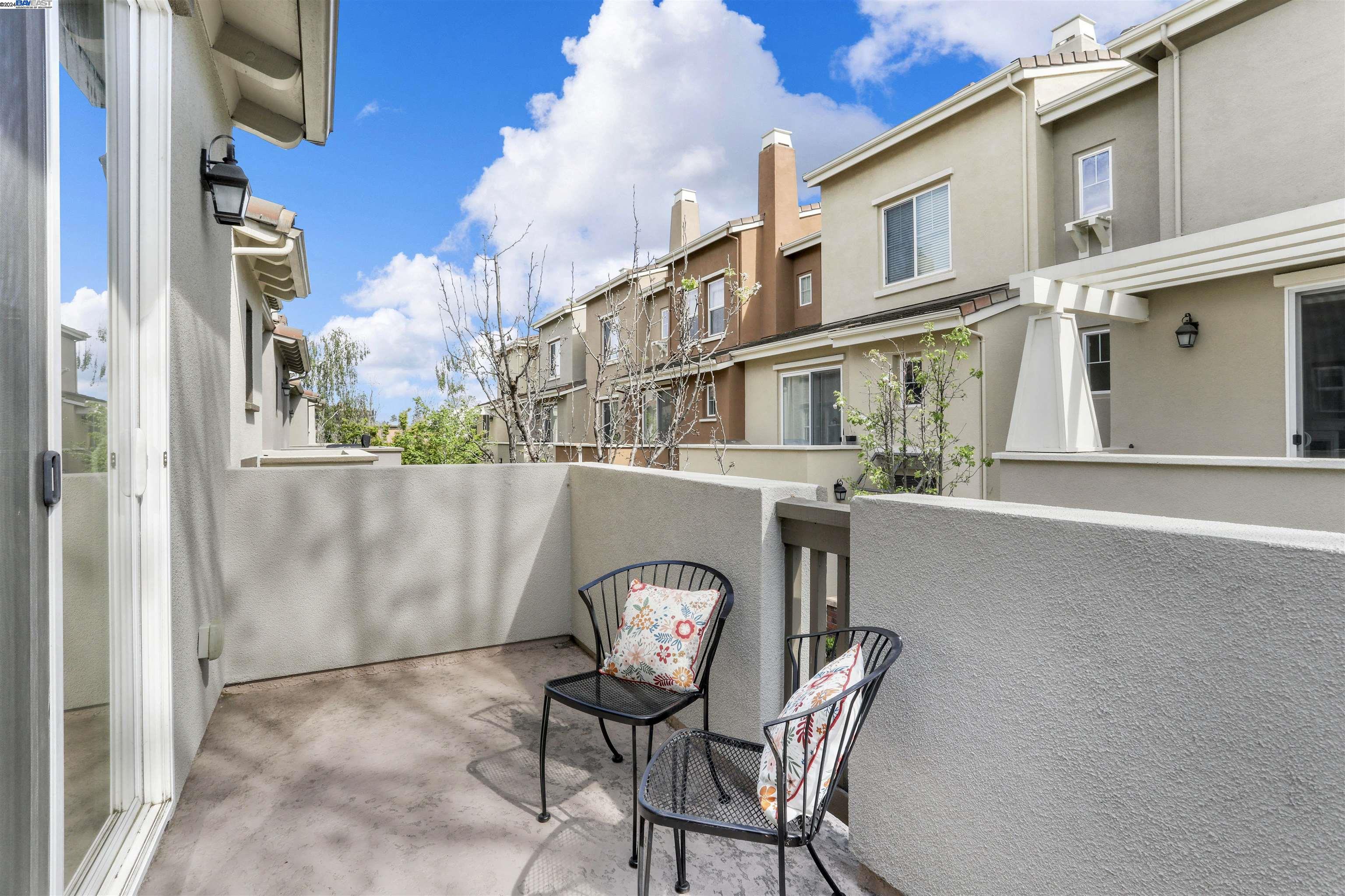 82 Muller Pl