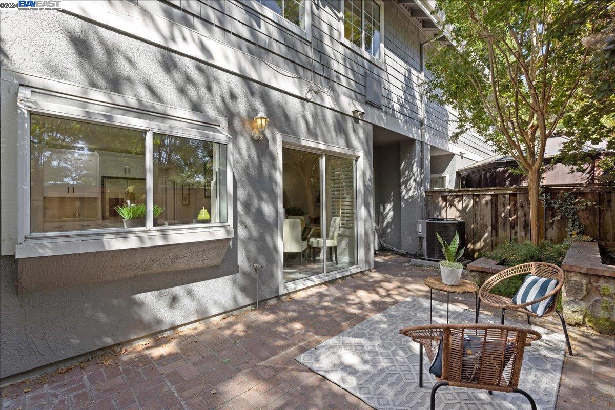 114 Tivoli Ln