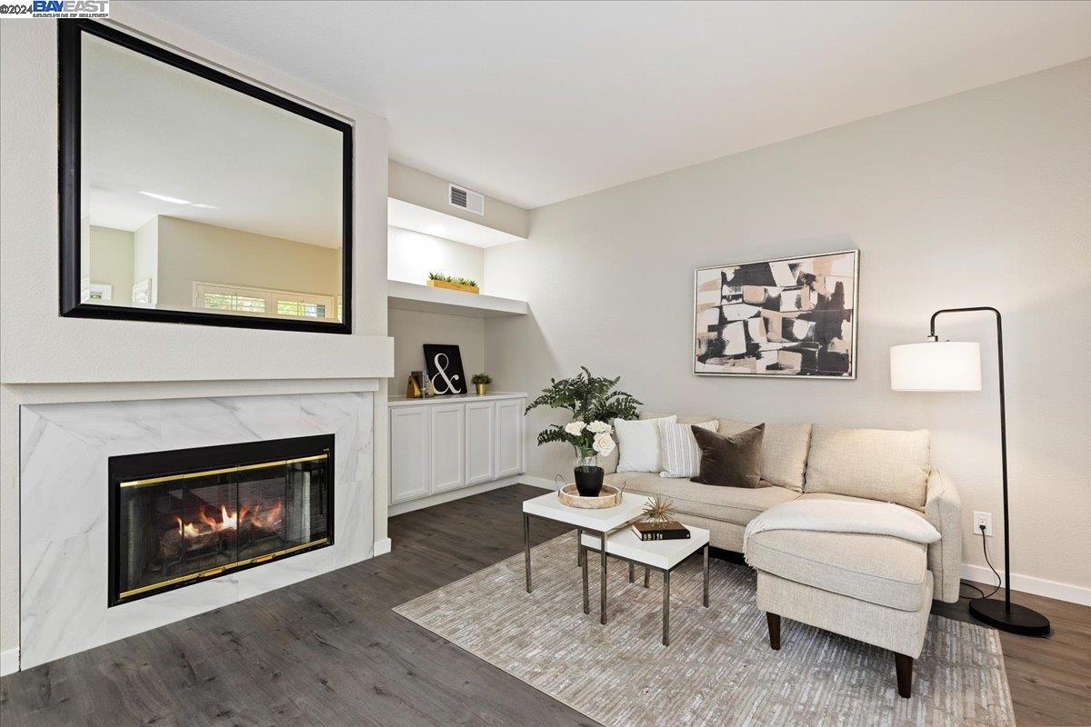 114 Tivoli Ln