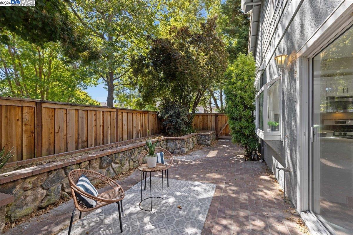 114 Tivoli Ln