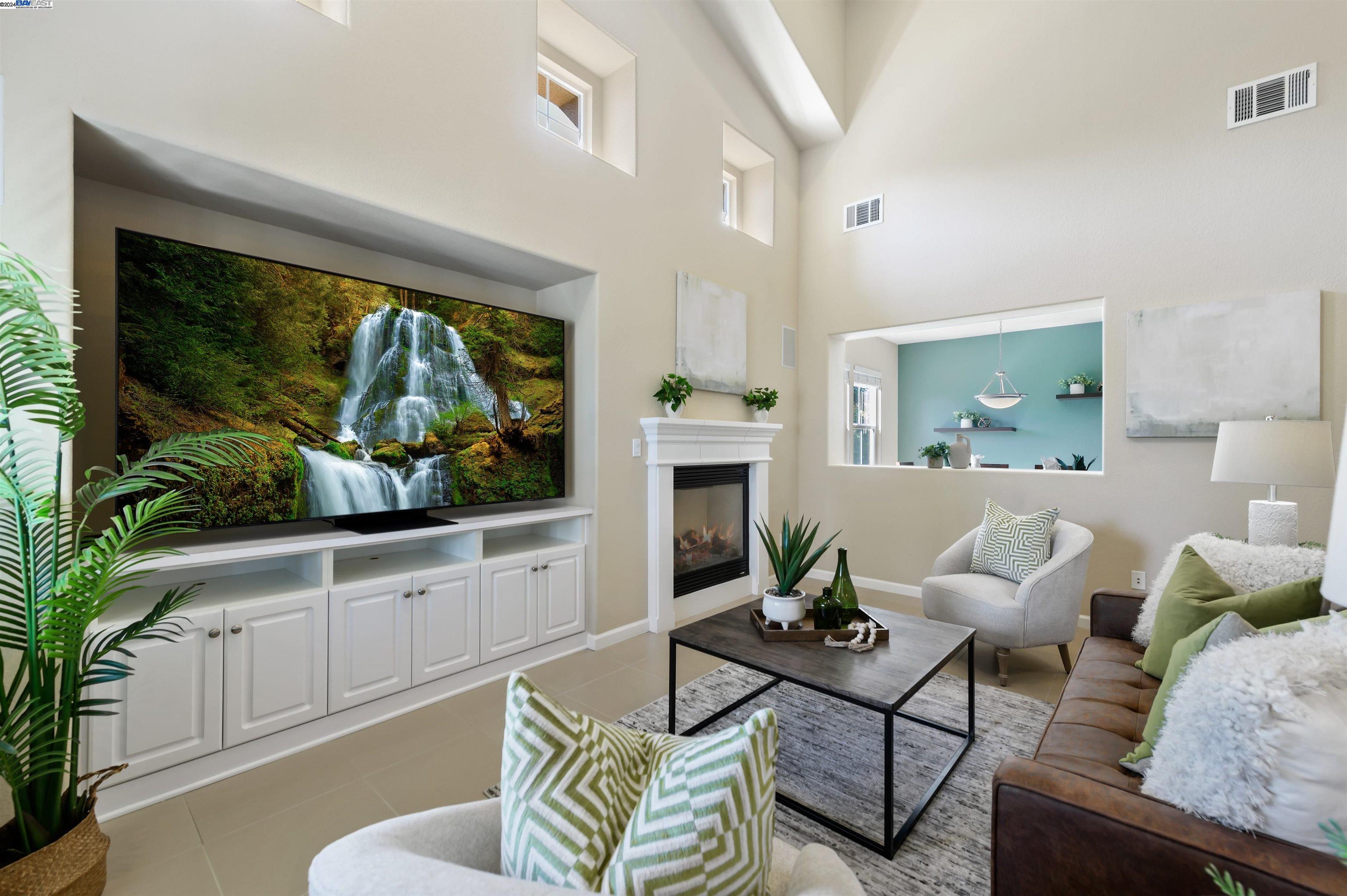 524 Dovecote Ln # 2