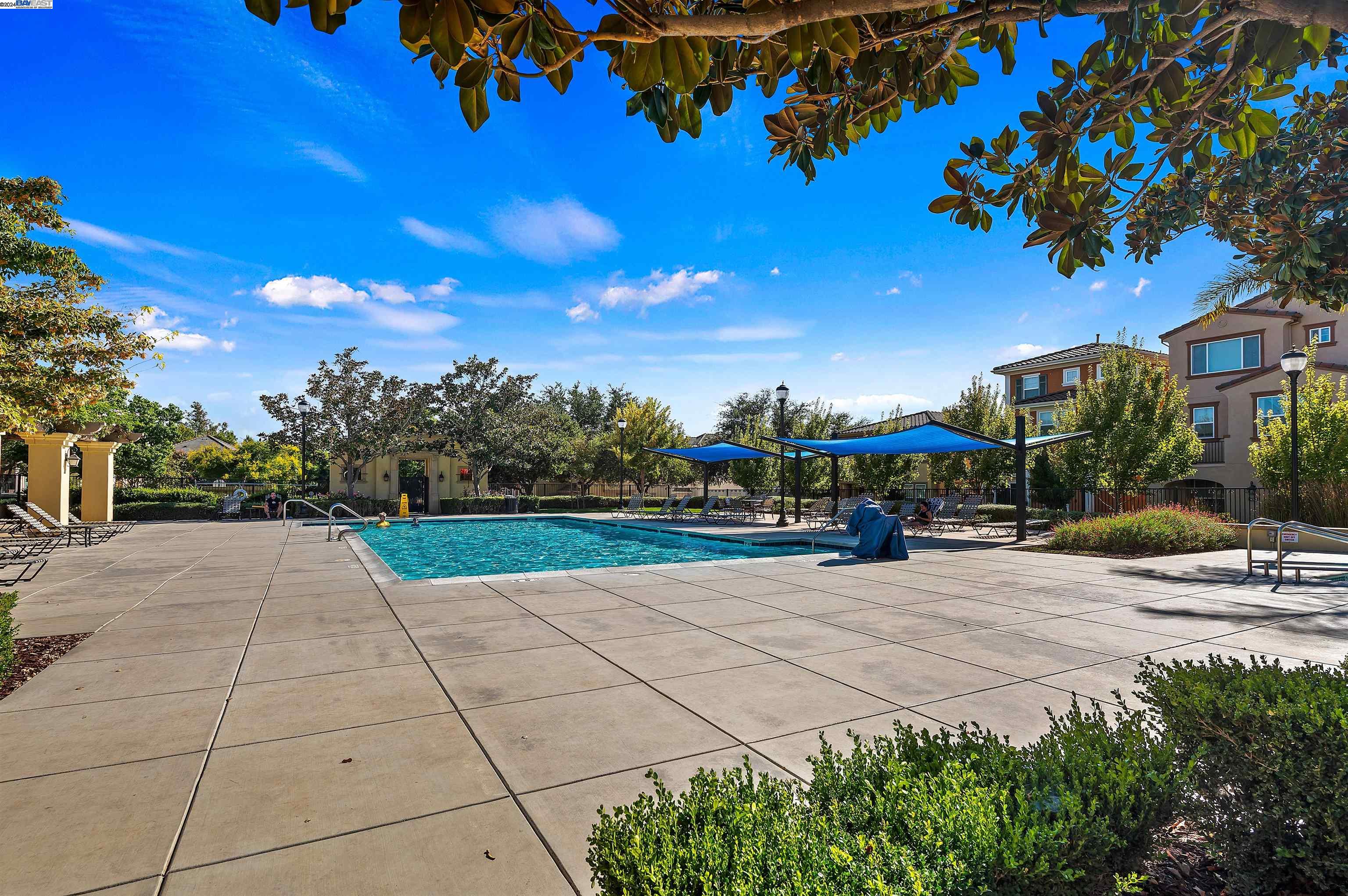 524 Dovecote Ln # 2