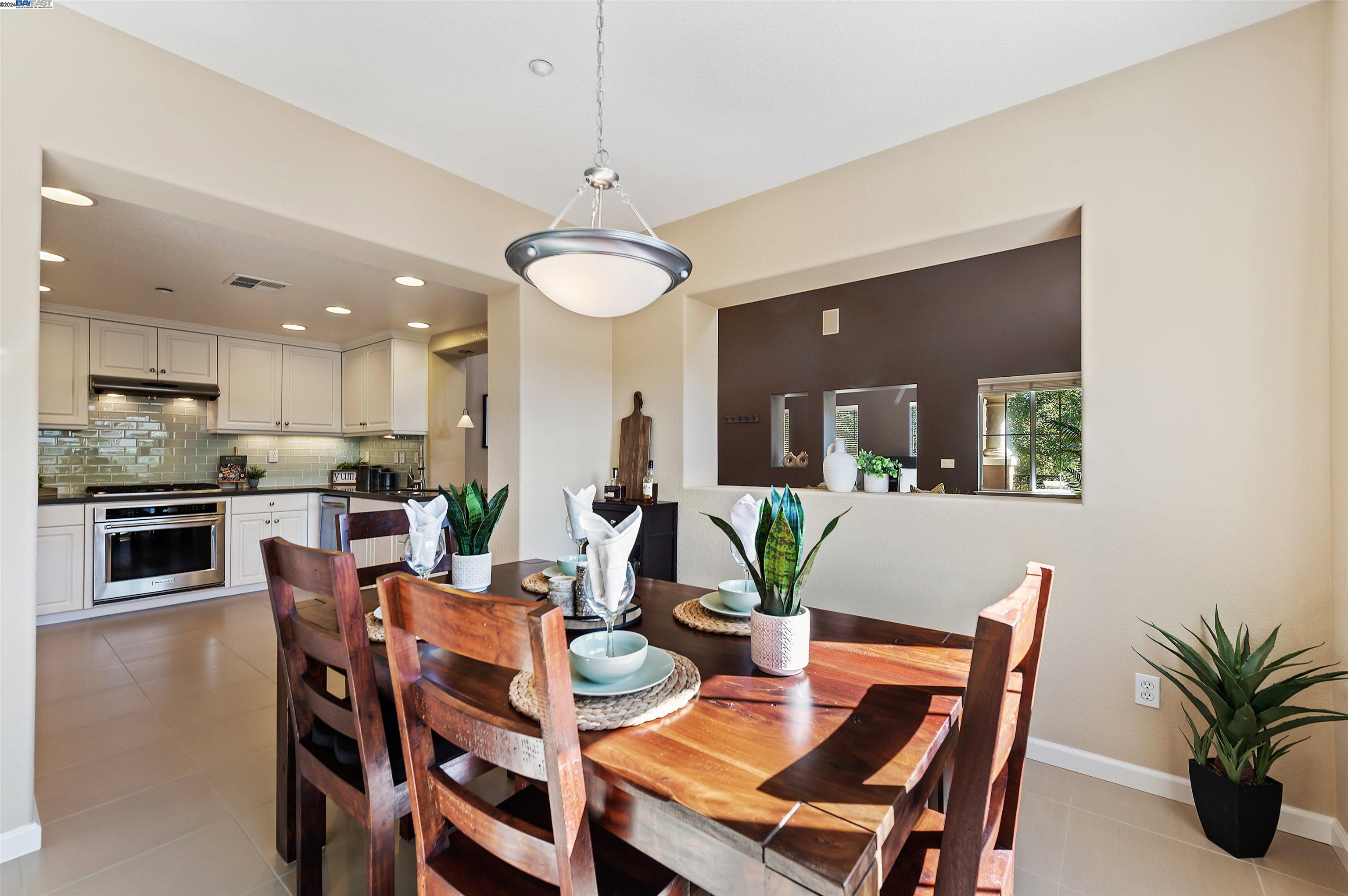 524 Dovecote Ln # 2