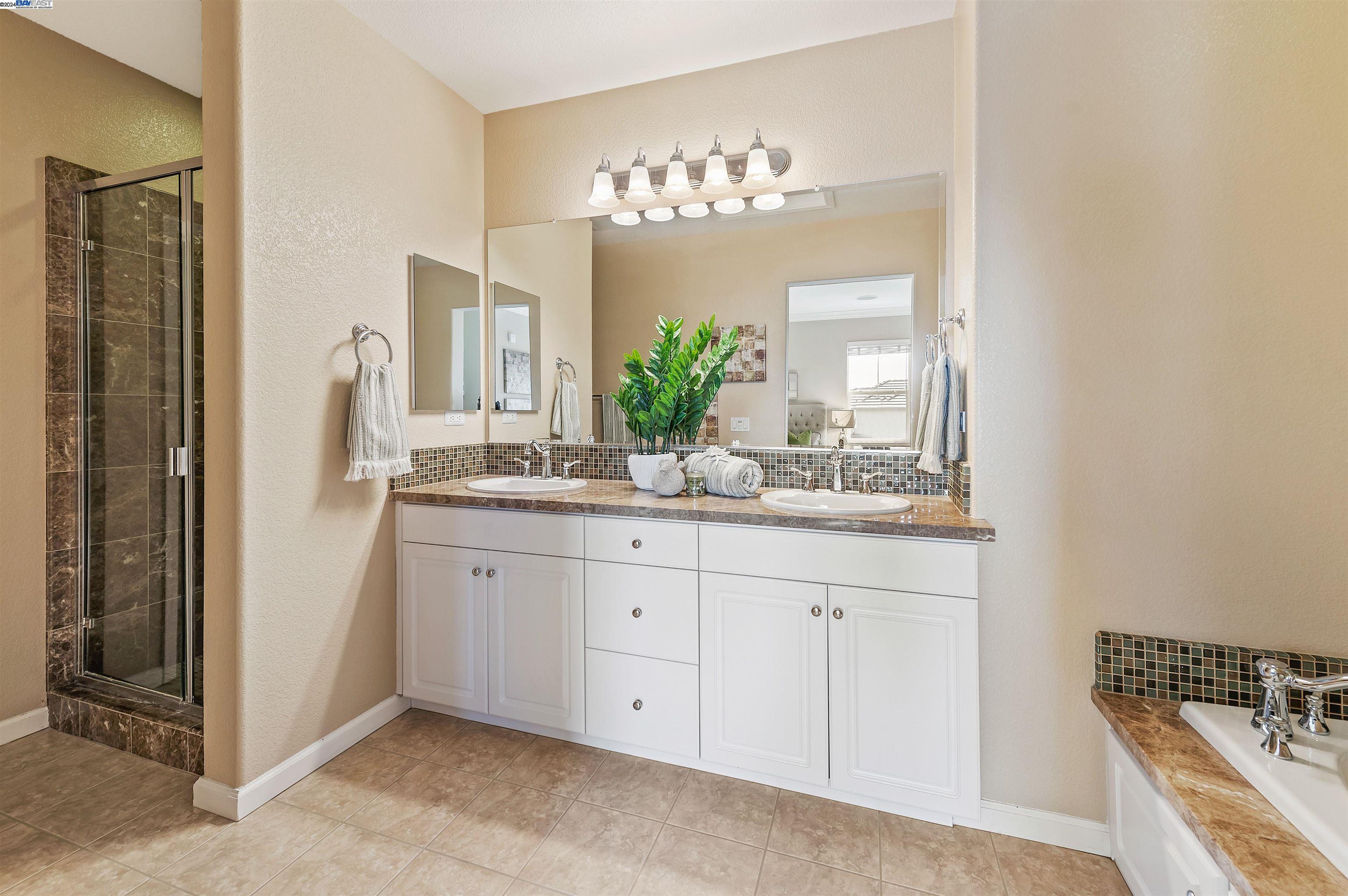 524 Dovecote Ln # 2
