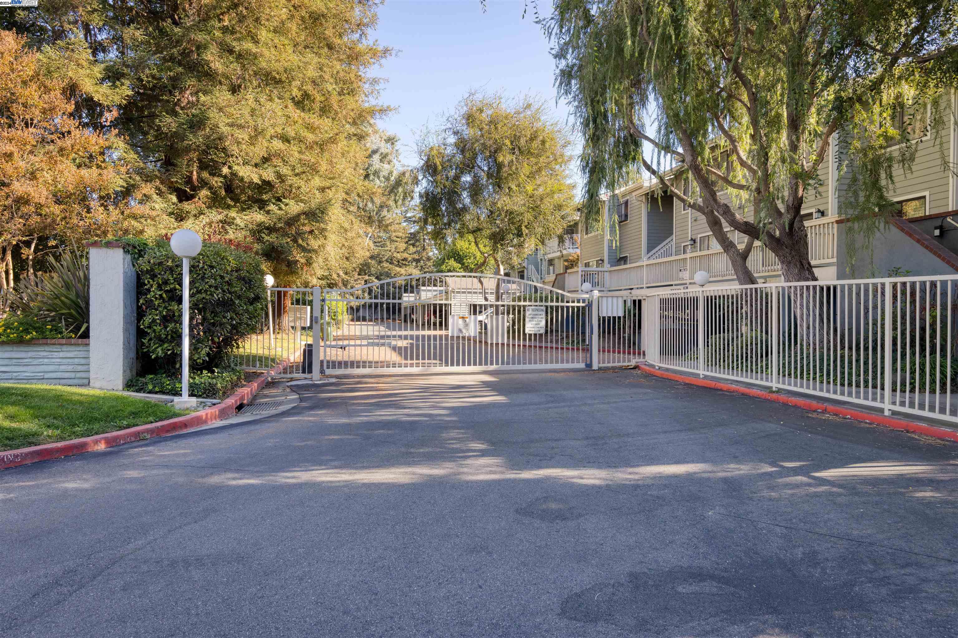 36992 Meadowbrook Cmn # 101