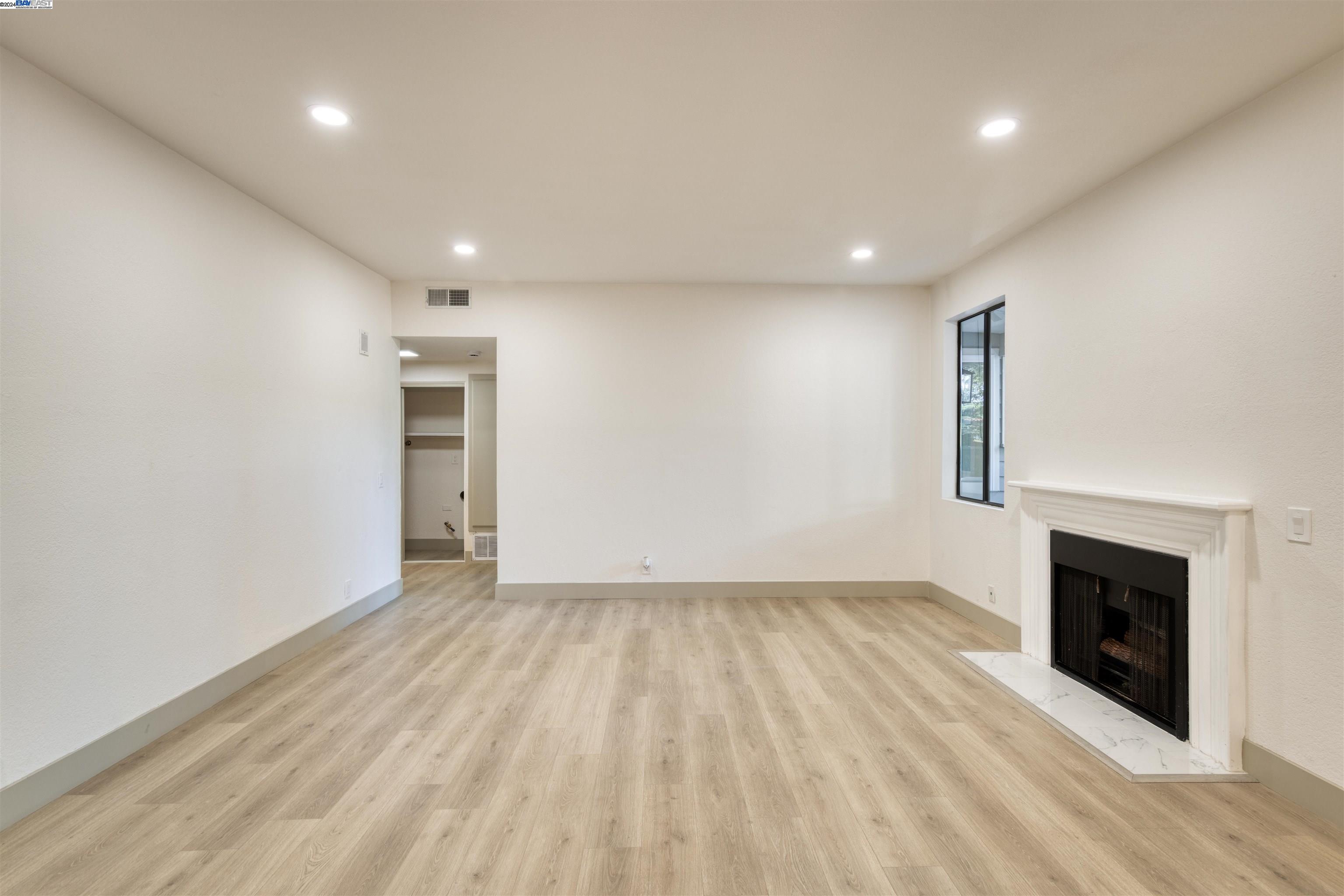 36992 Meadowbrook Cmn # 101