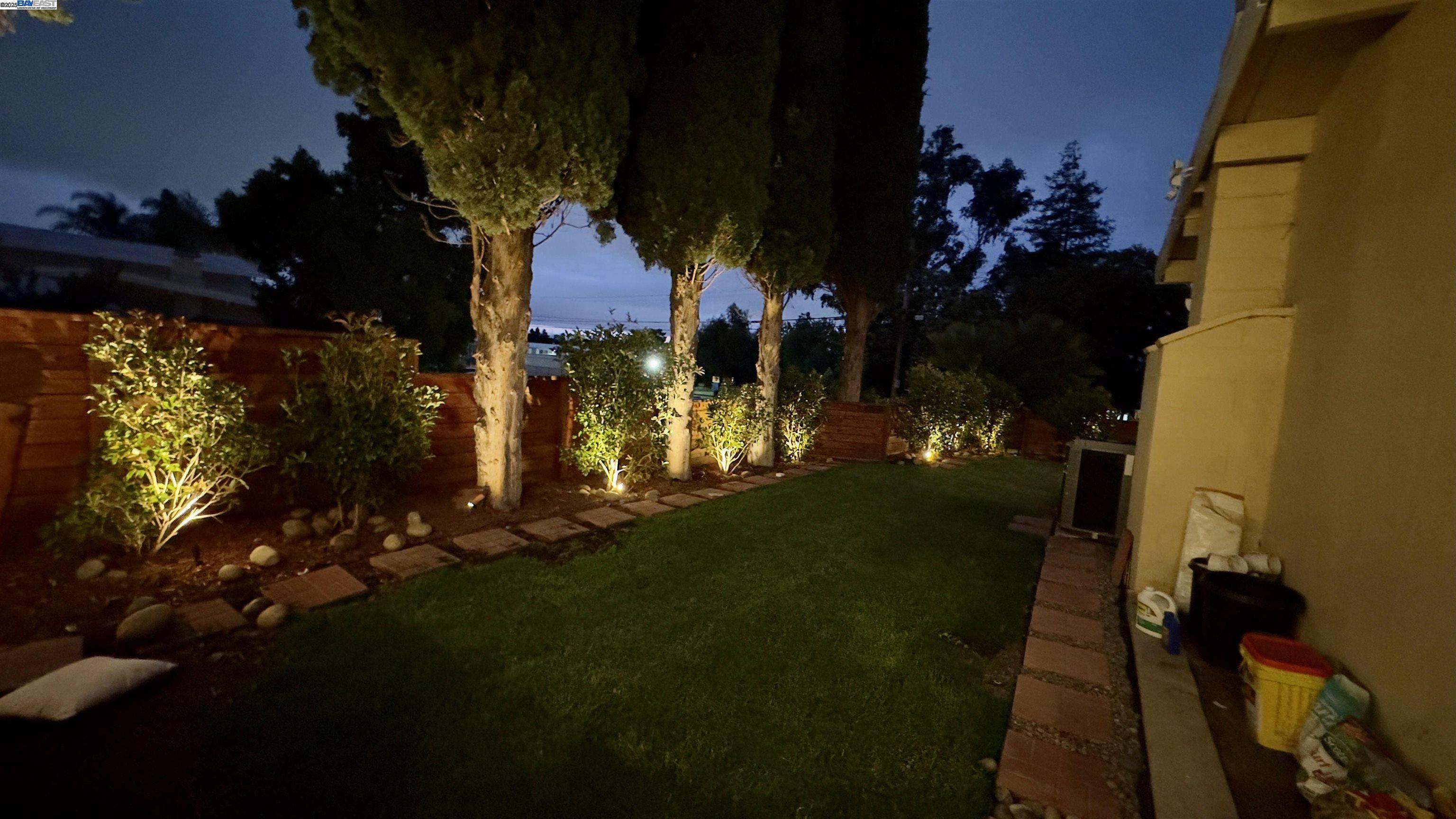 38526 Canyon Heights Drive