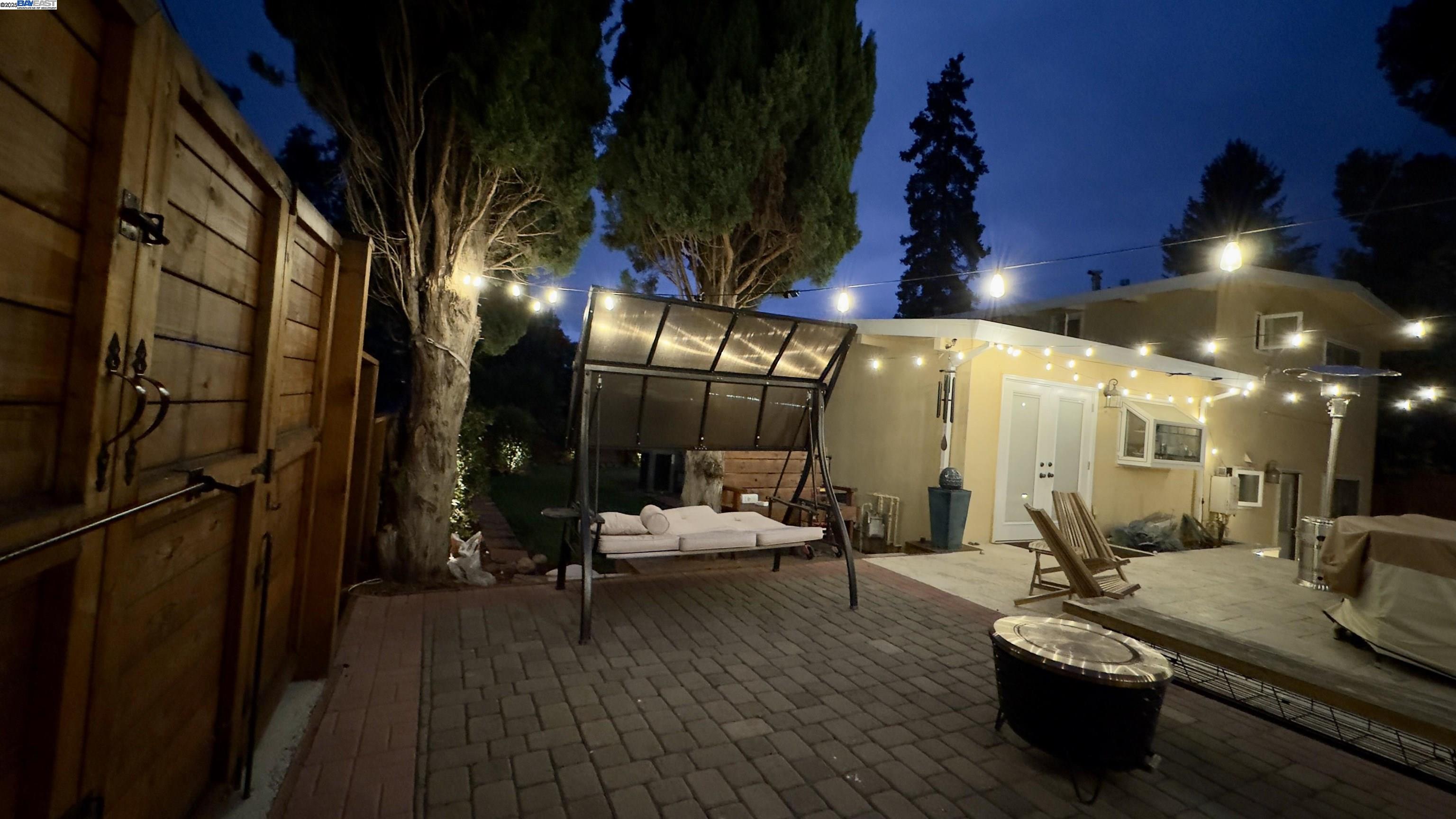 38526 Canyon Heights Drive