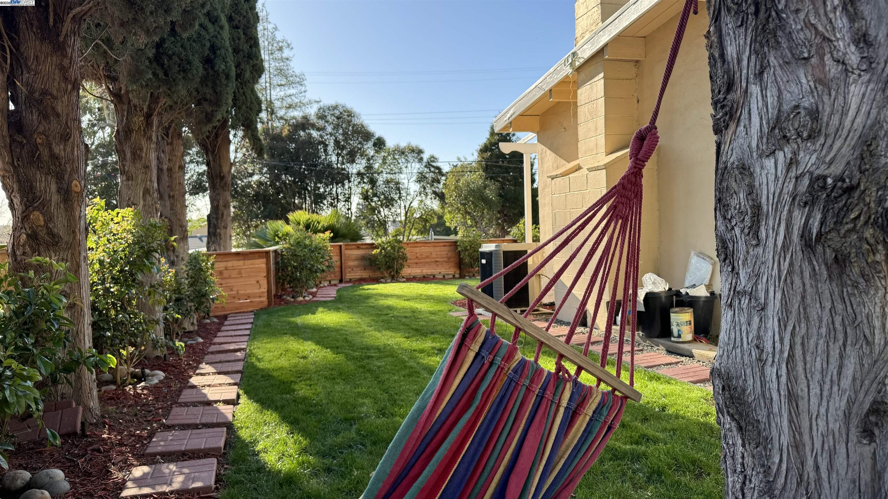38526 Canyon Heights Drive