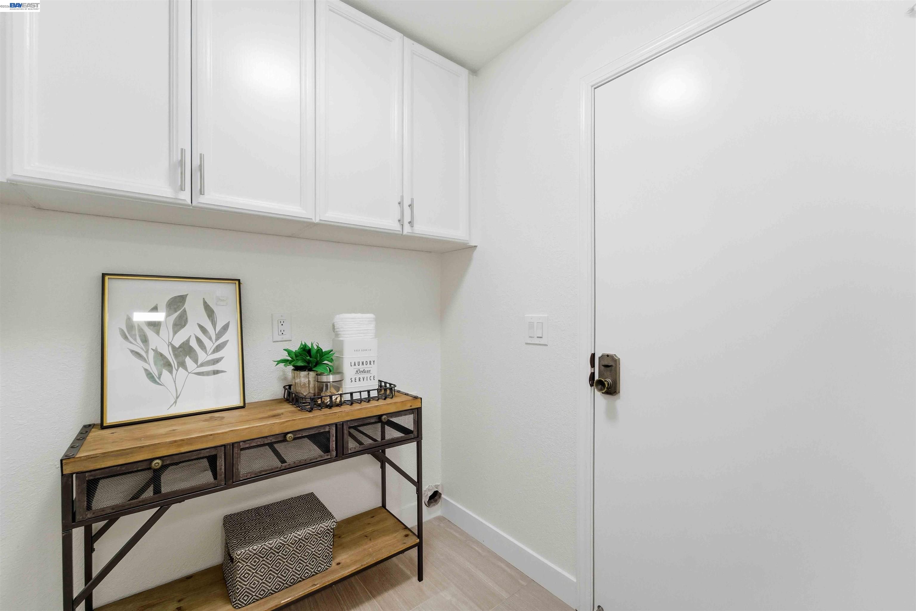 4423 Bush Cir.