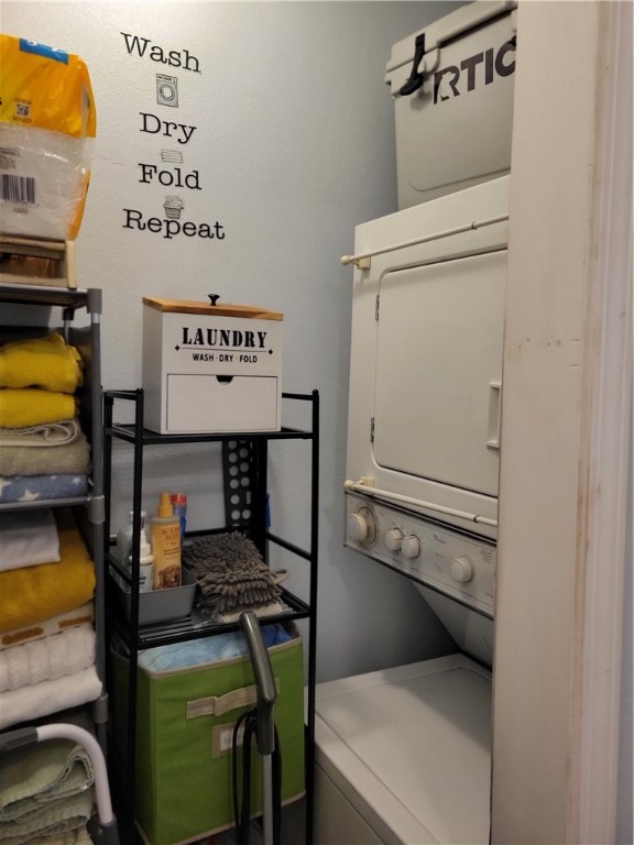 209 Forest Hills 210