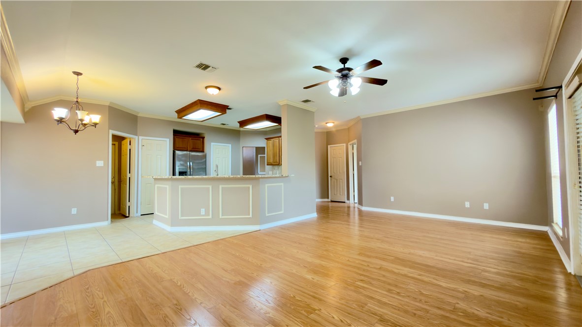 7621 Cold Springs Dr