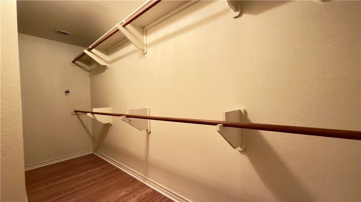 7621 Cold Springs Dr