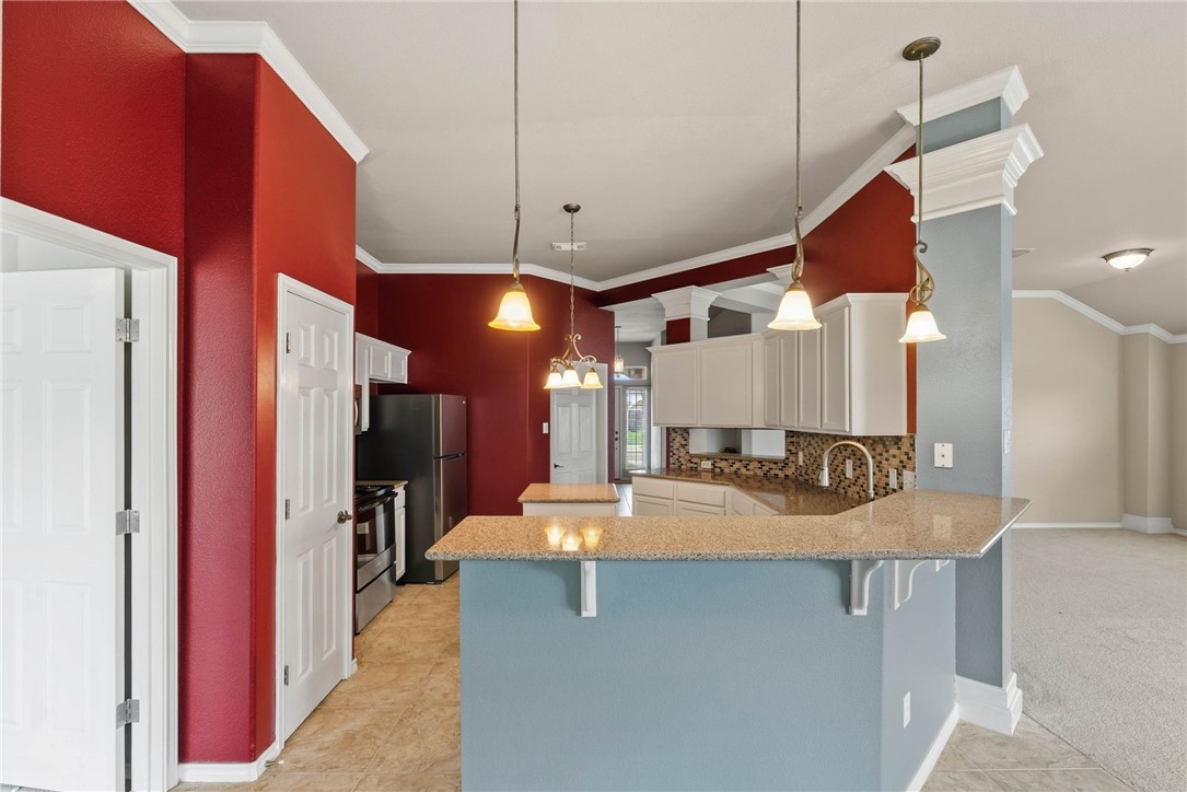 5925 Bishops Mill Dr