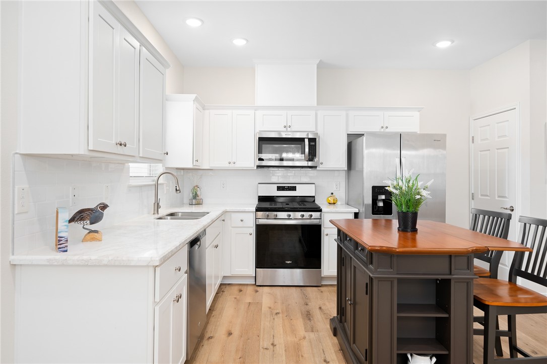 122 Lavaca Cir