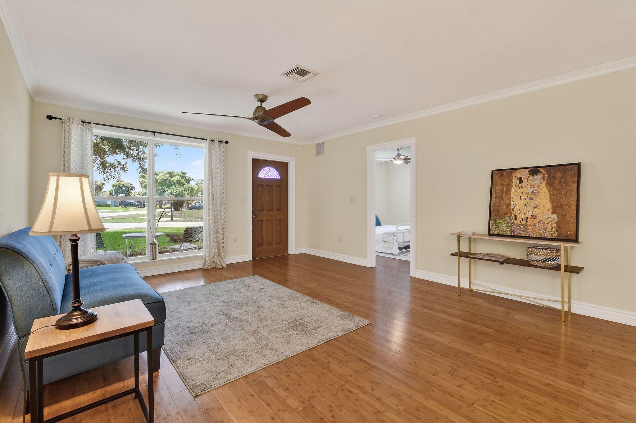 400 Northlake Drive