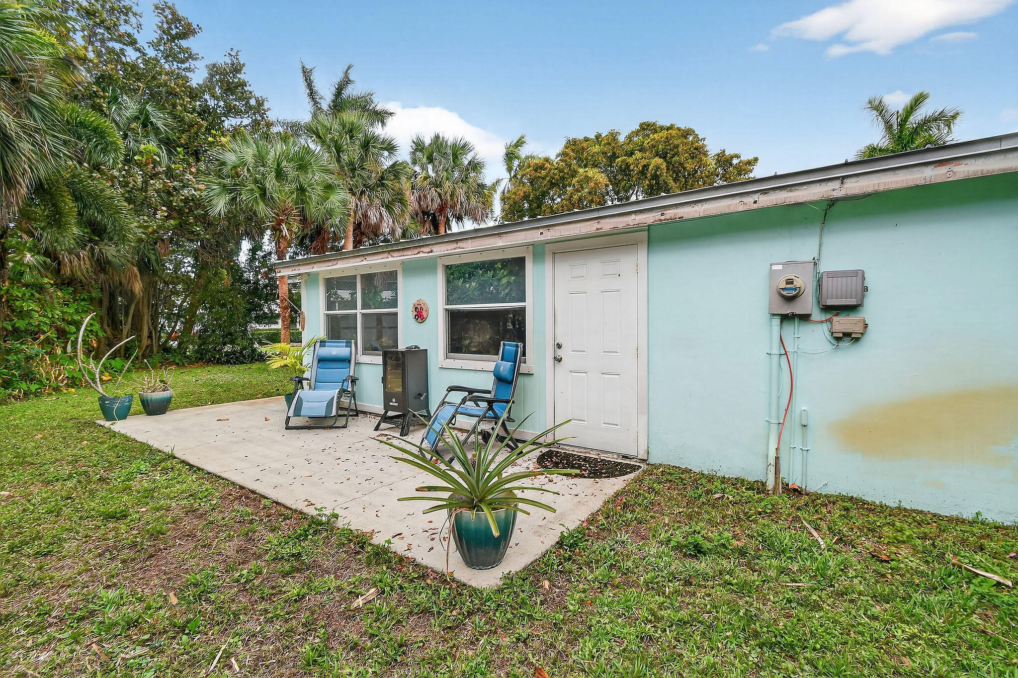 400 Northlake Drive