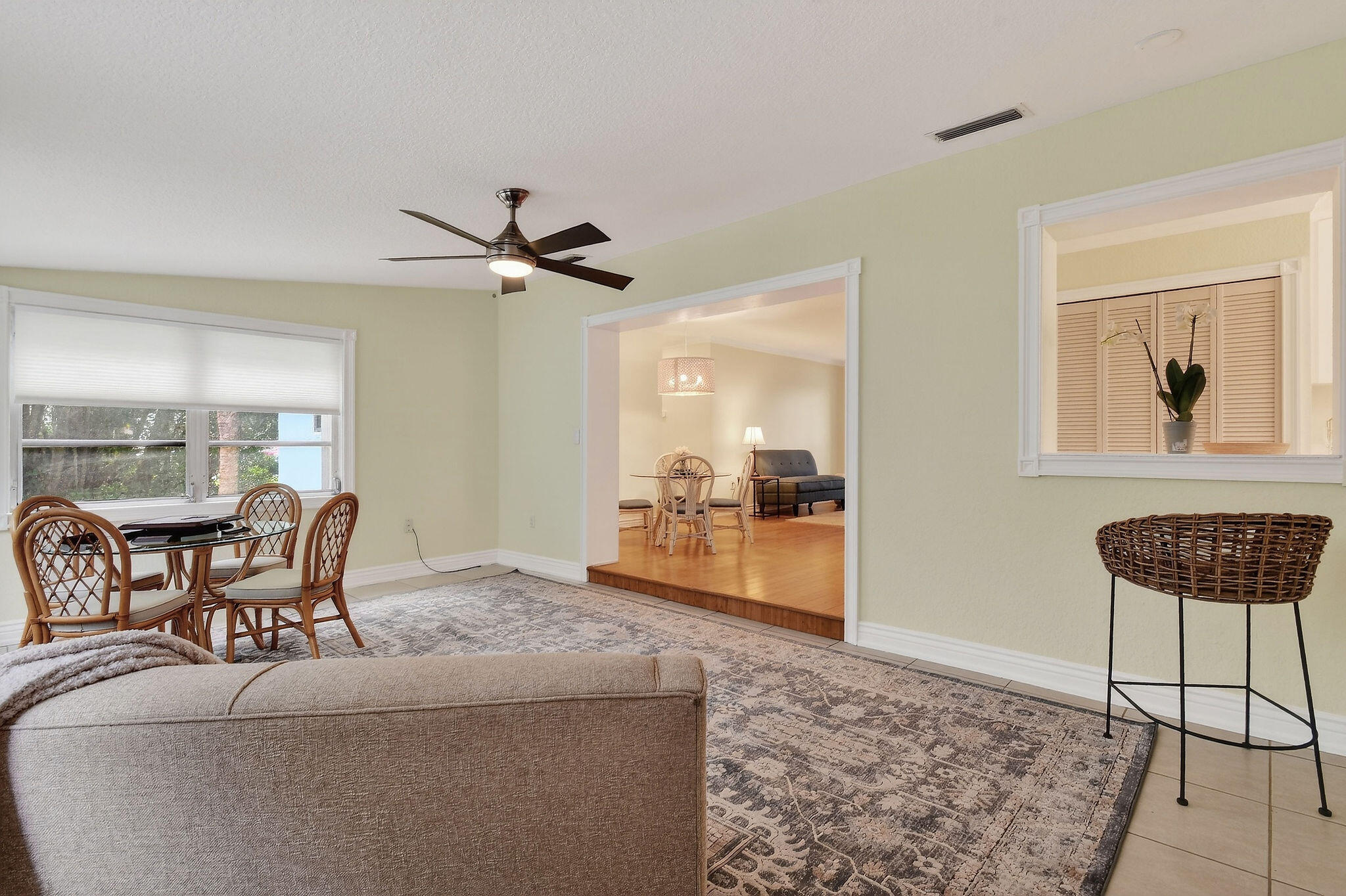 400 Northlake Drive