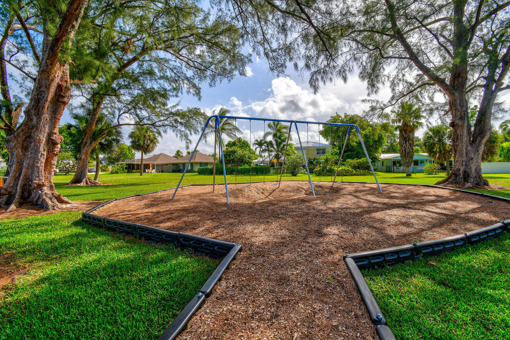 400 Northlake Drive