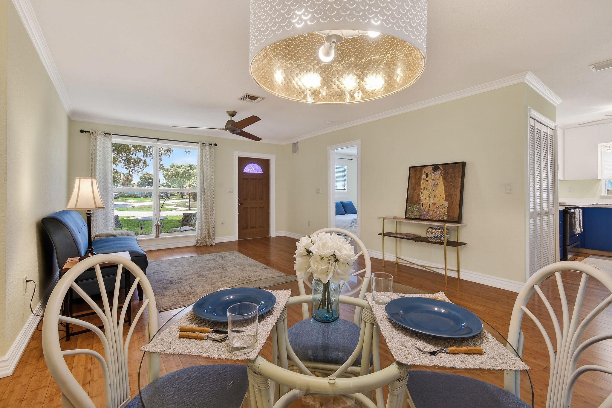 400 Northlake Drive