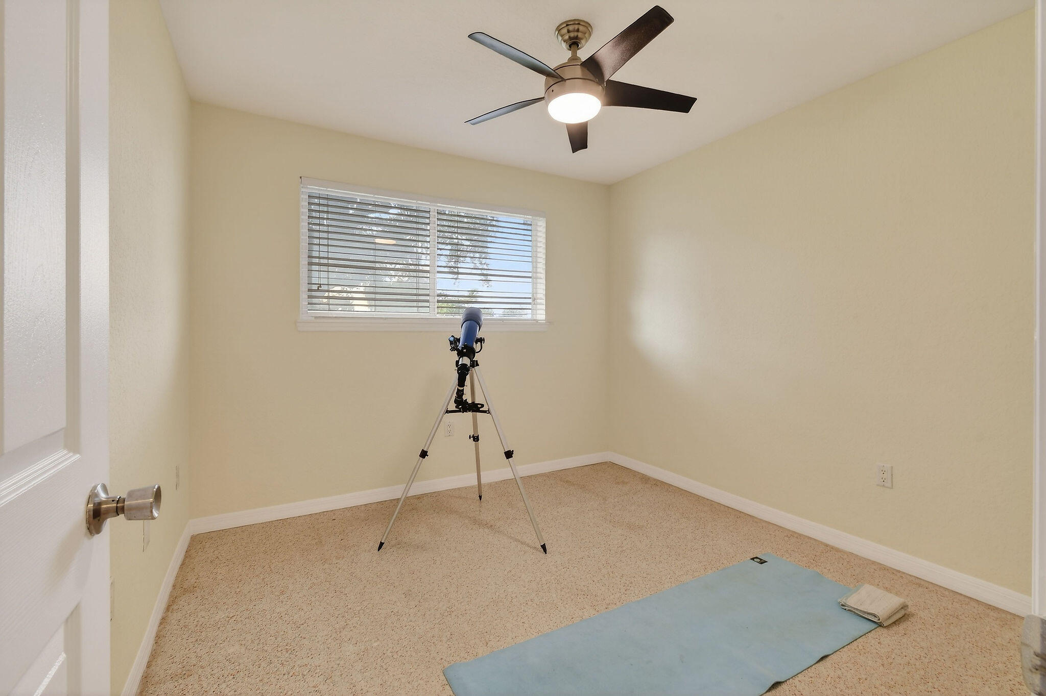 400 Northlake Drive