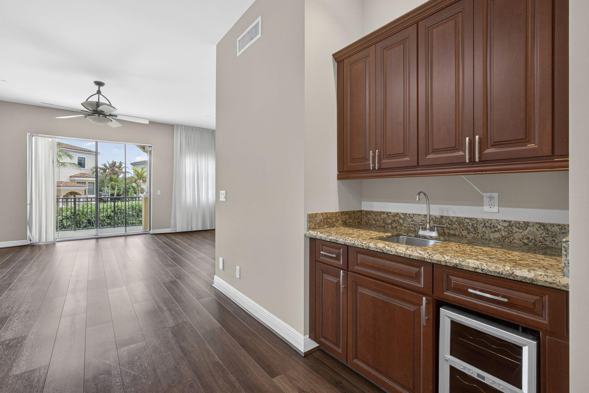 803 Del Sol Circle