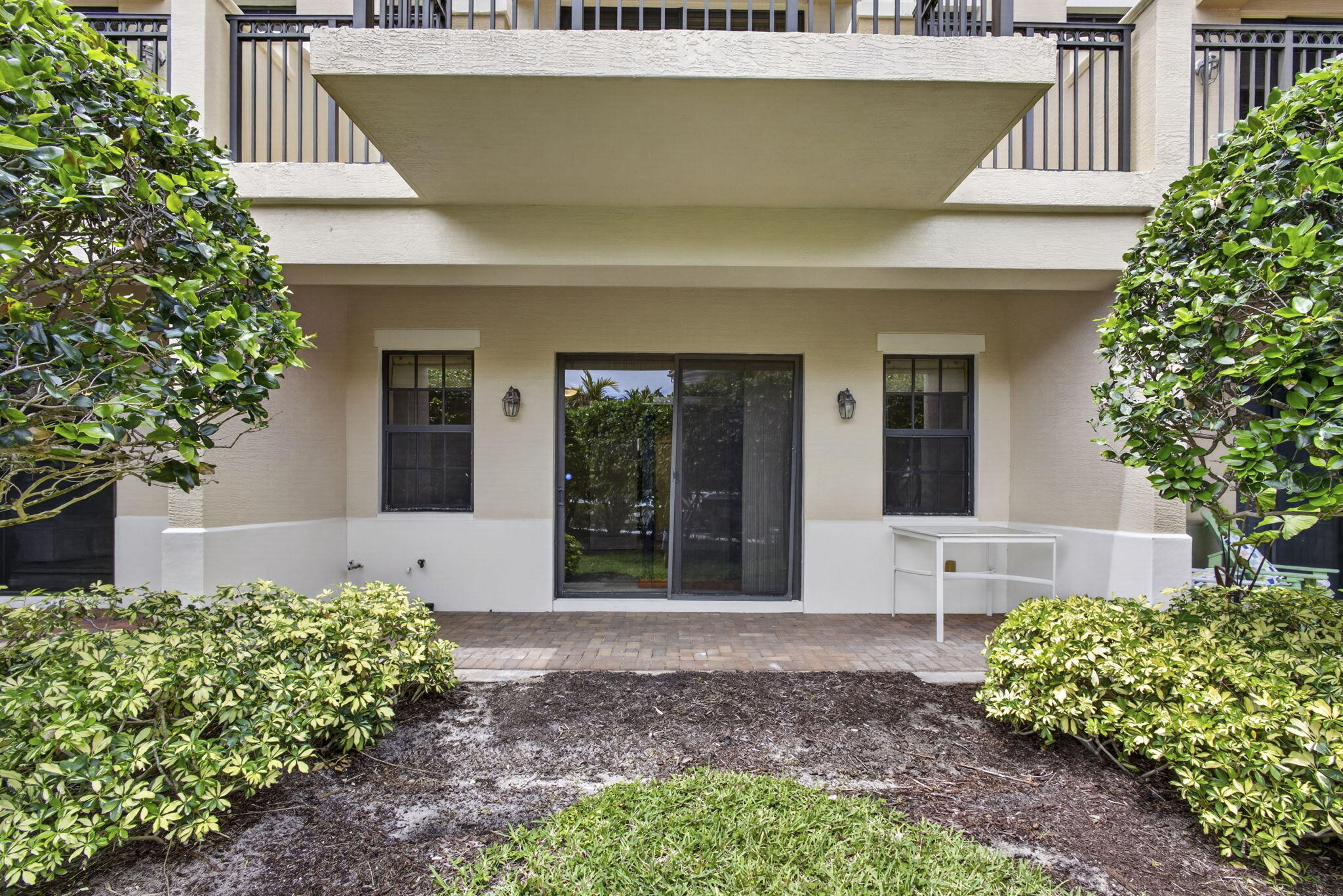 803 Del Sol Circle 803