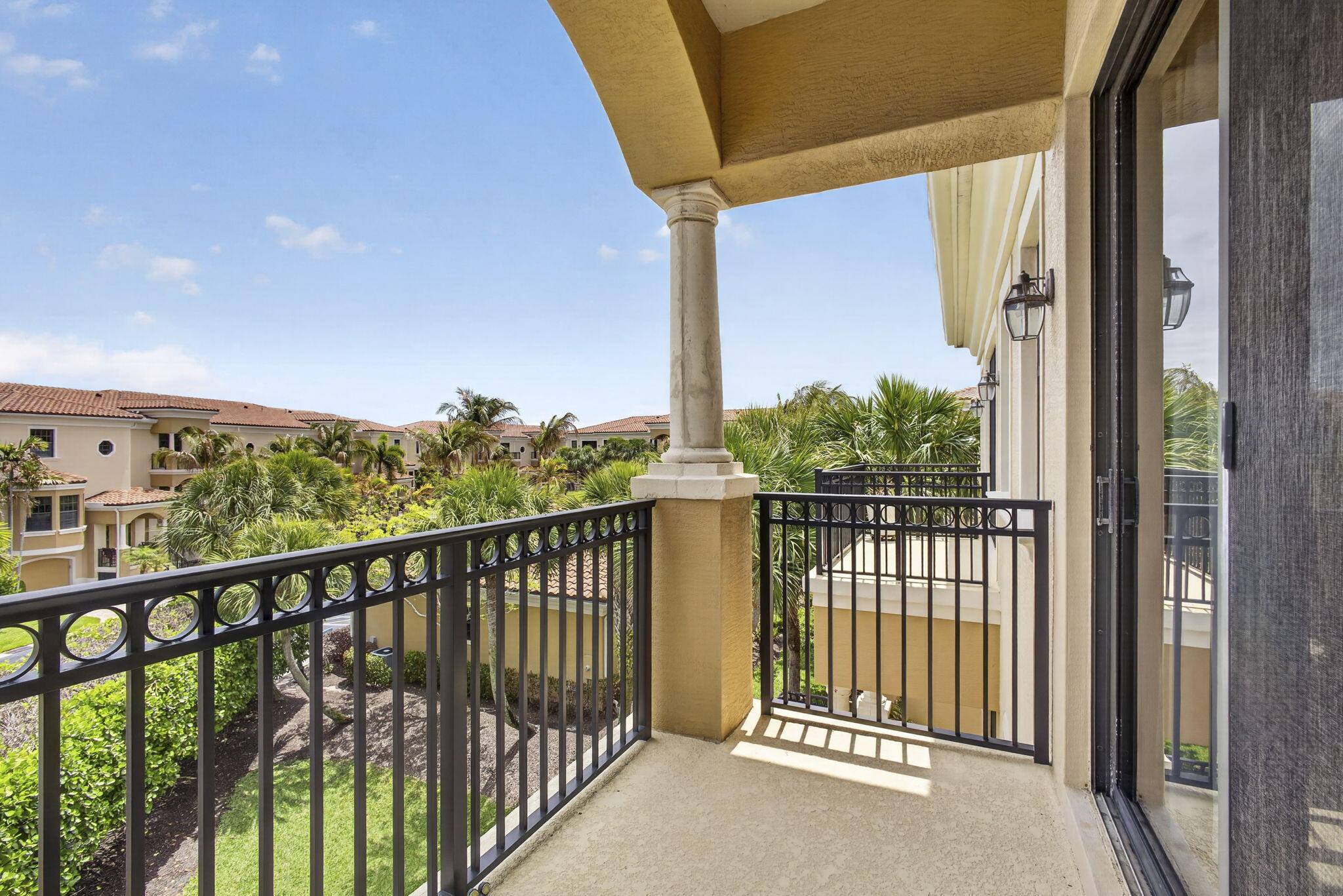 803 Del Sol Circle 803
