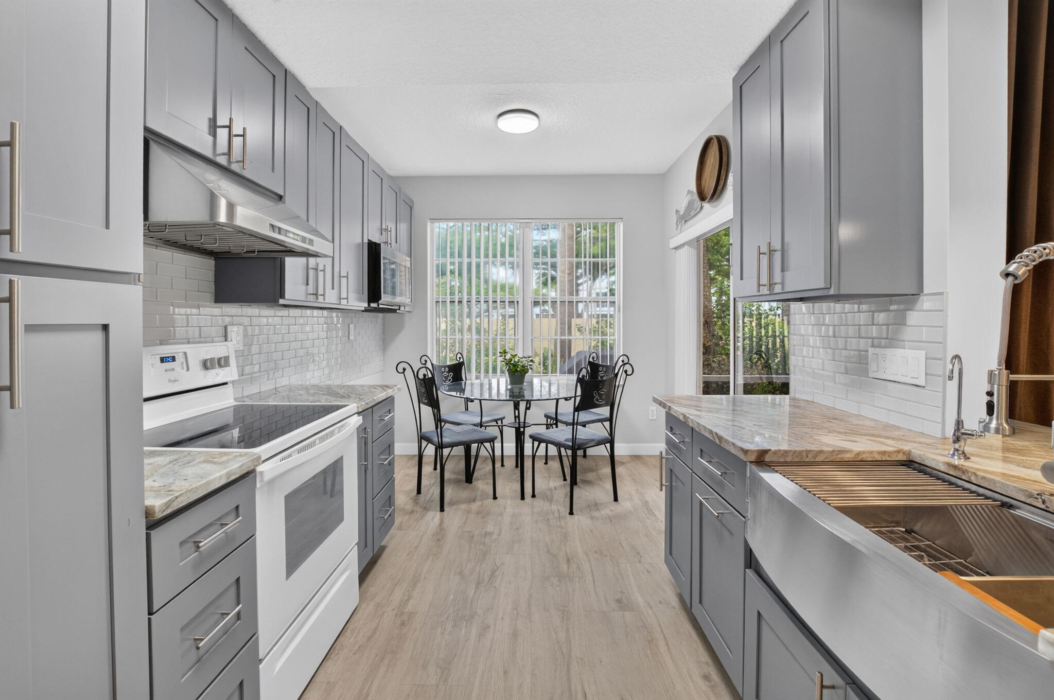 17050 EMILE Street 2