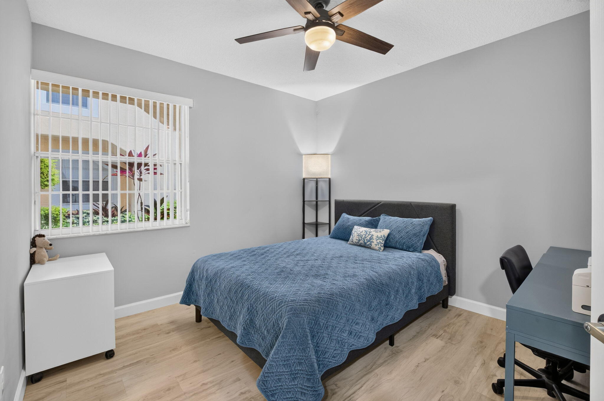 17050 EMILE Street 2