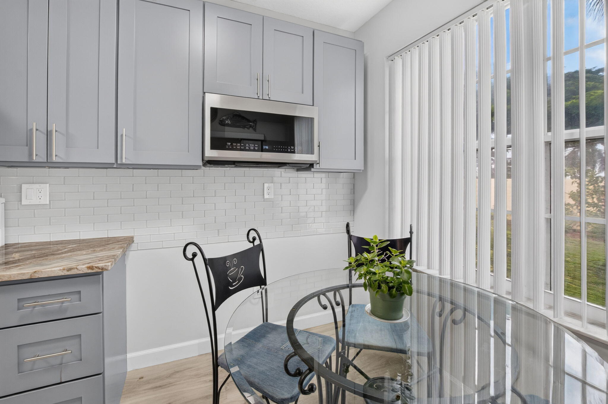 17050 EMILE Street 2