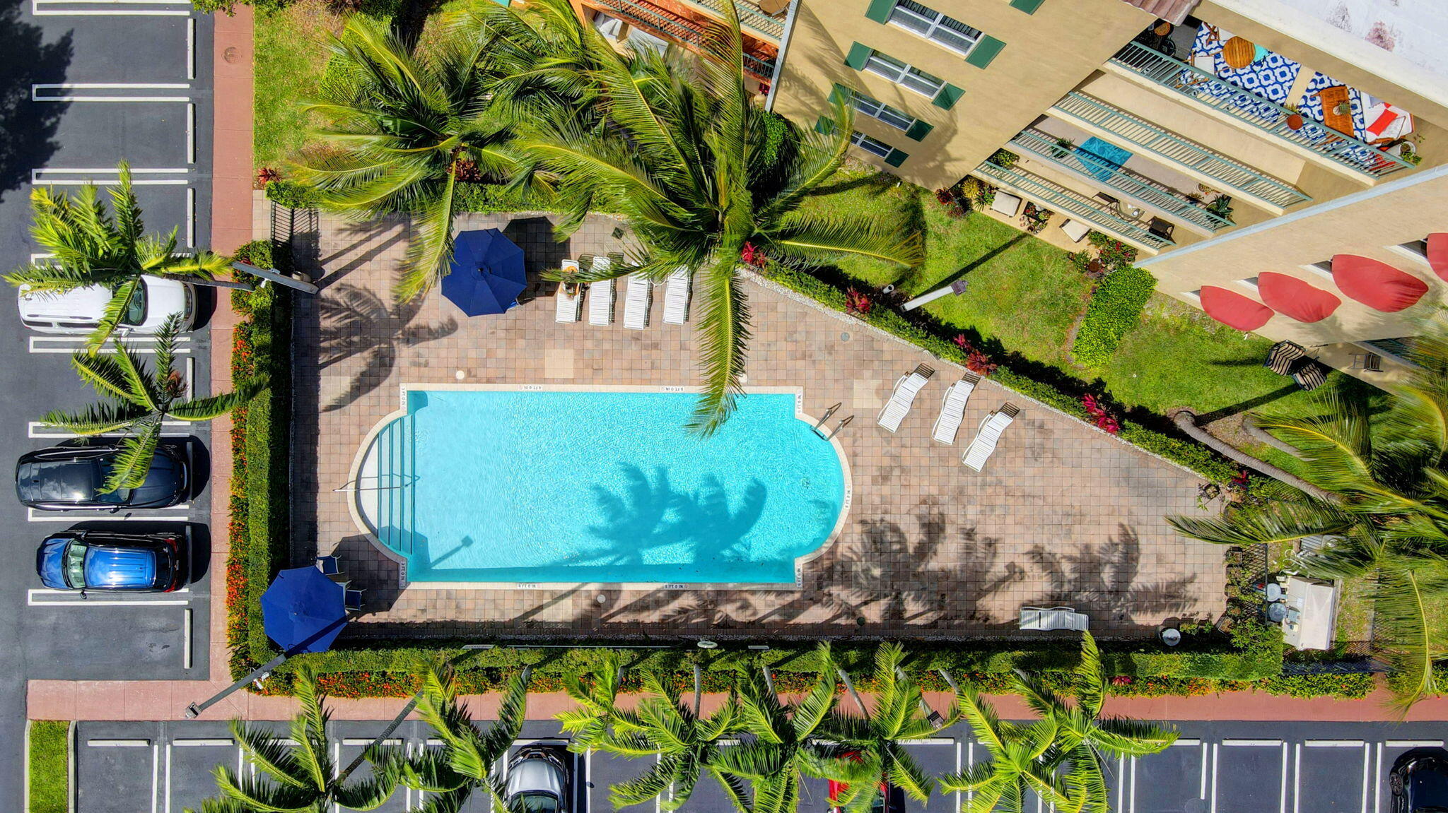 1620 Presidential Way 402