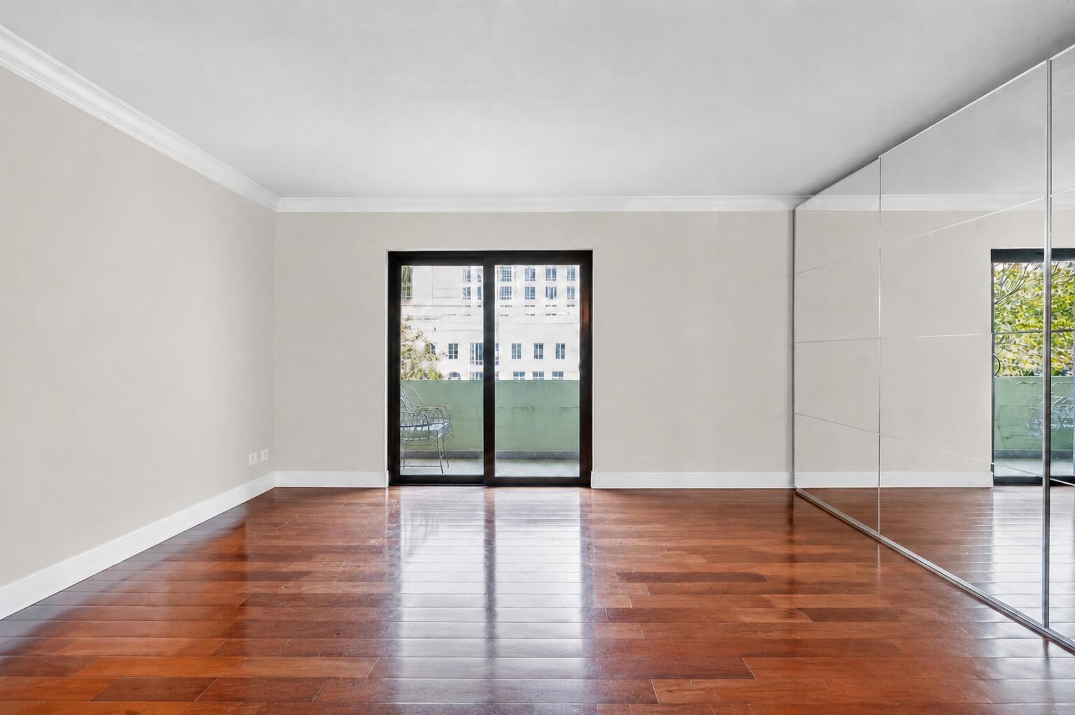 1501 S FLAGLER Drive 4B