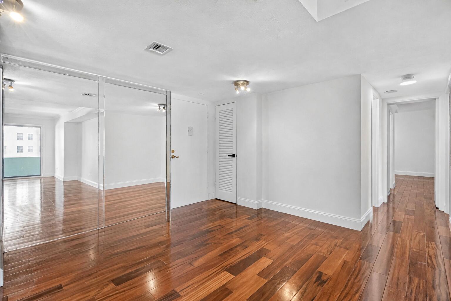 1501 S FLAGLER Drive 4B