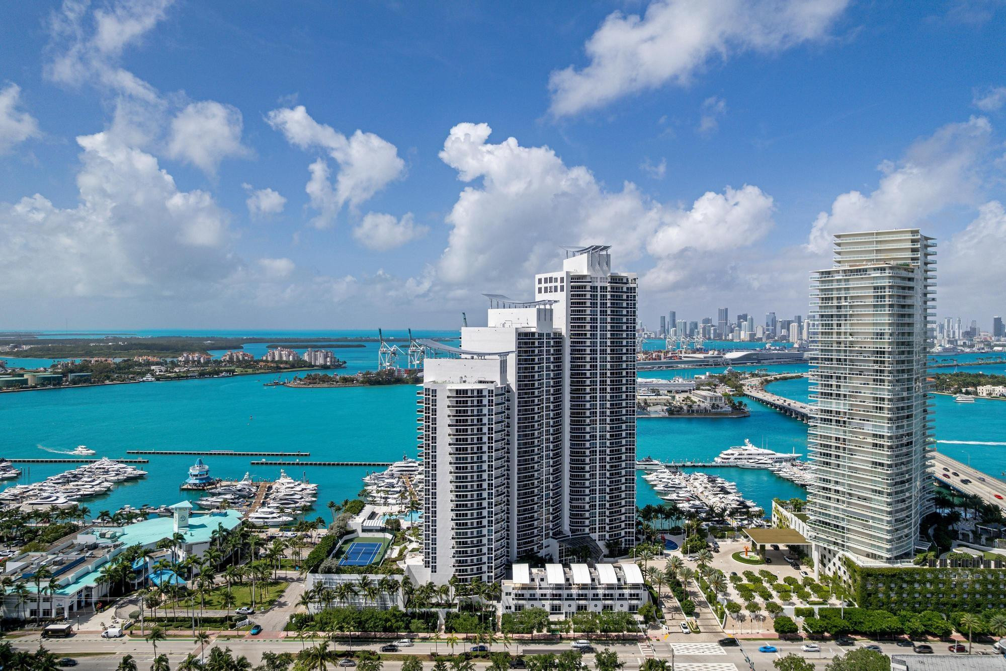 400 ALTON ROAD 2208
