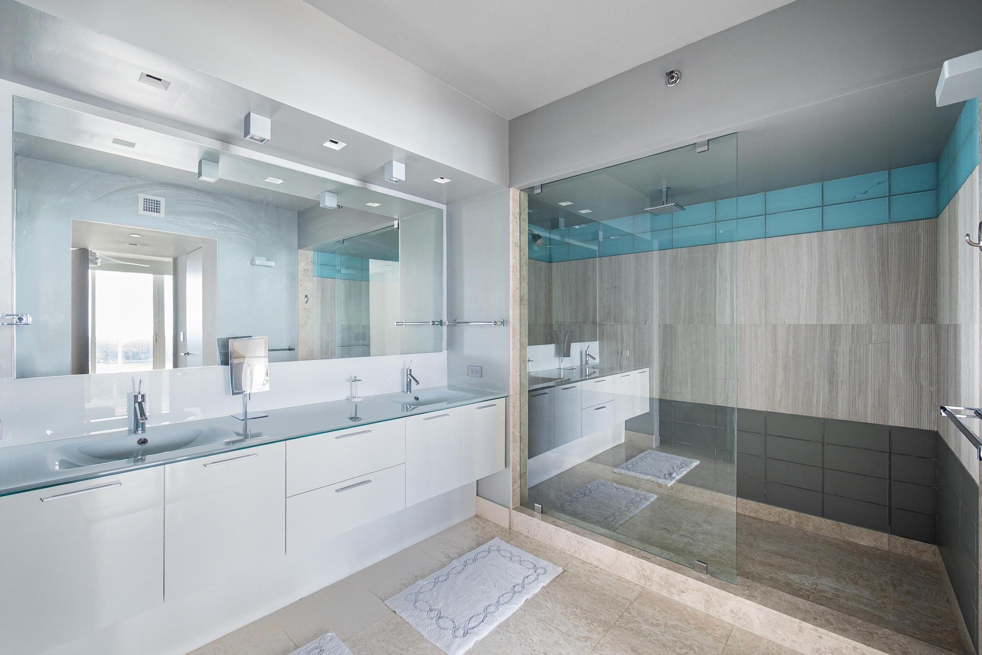 400 ALTON ROAD 2208