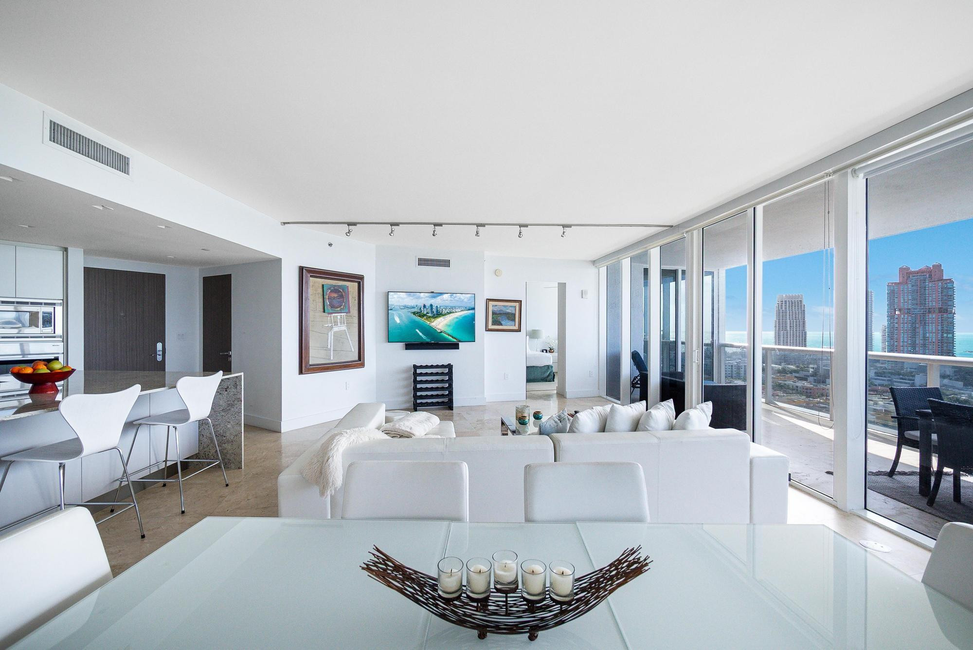 400 ALTON ROAD 2208