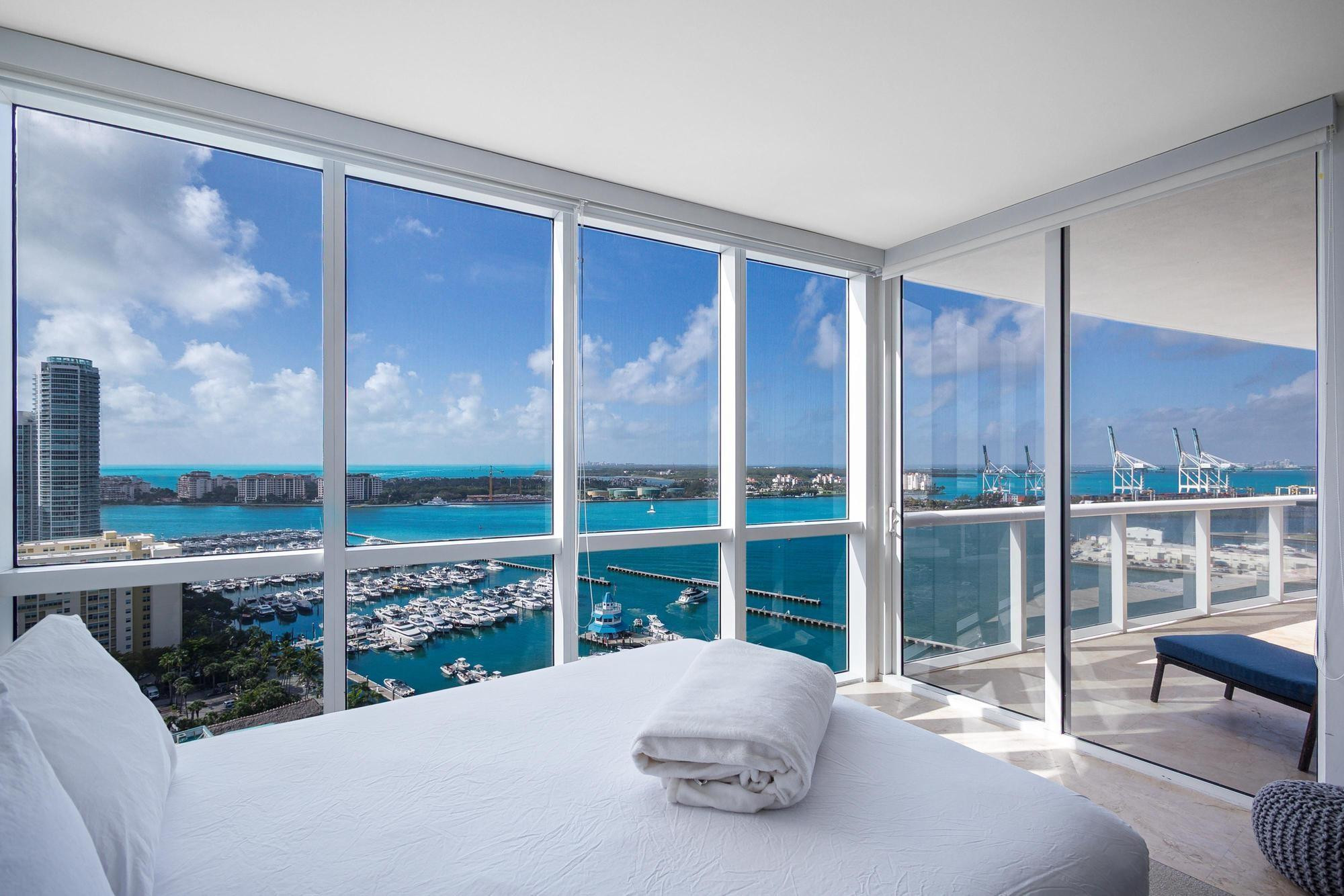 400 ALTON ROAD 2208
