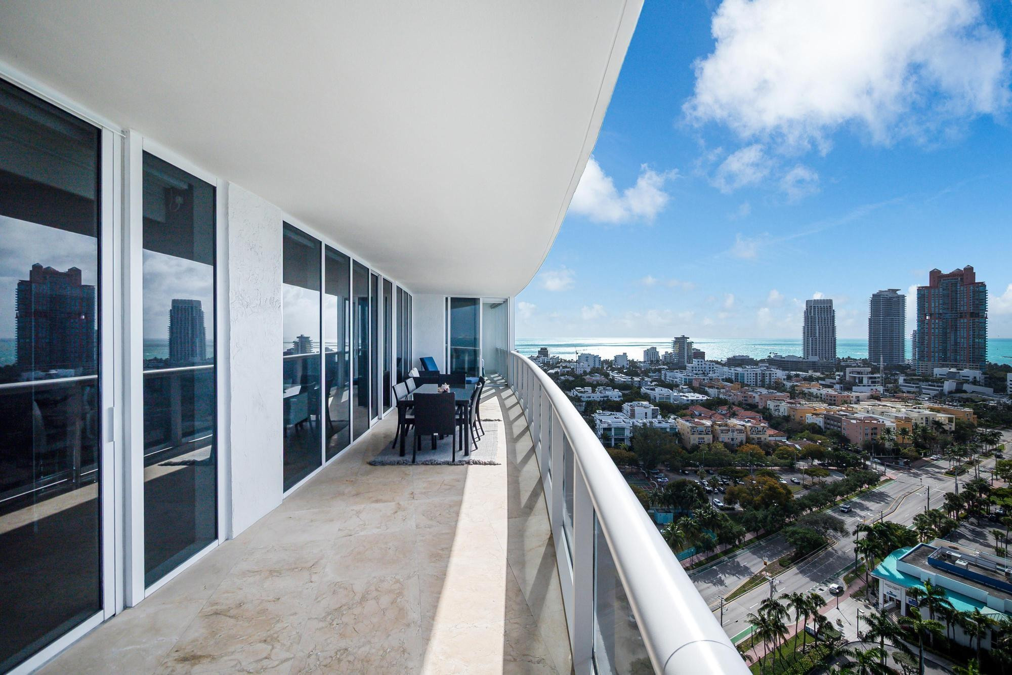 400 ALTON ROAD 2208