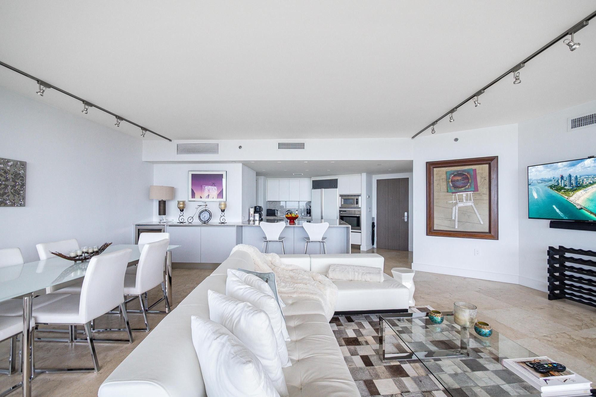 400 ALTON ROAD 2208