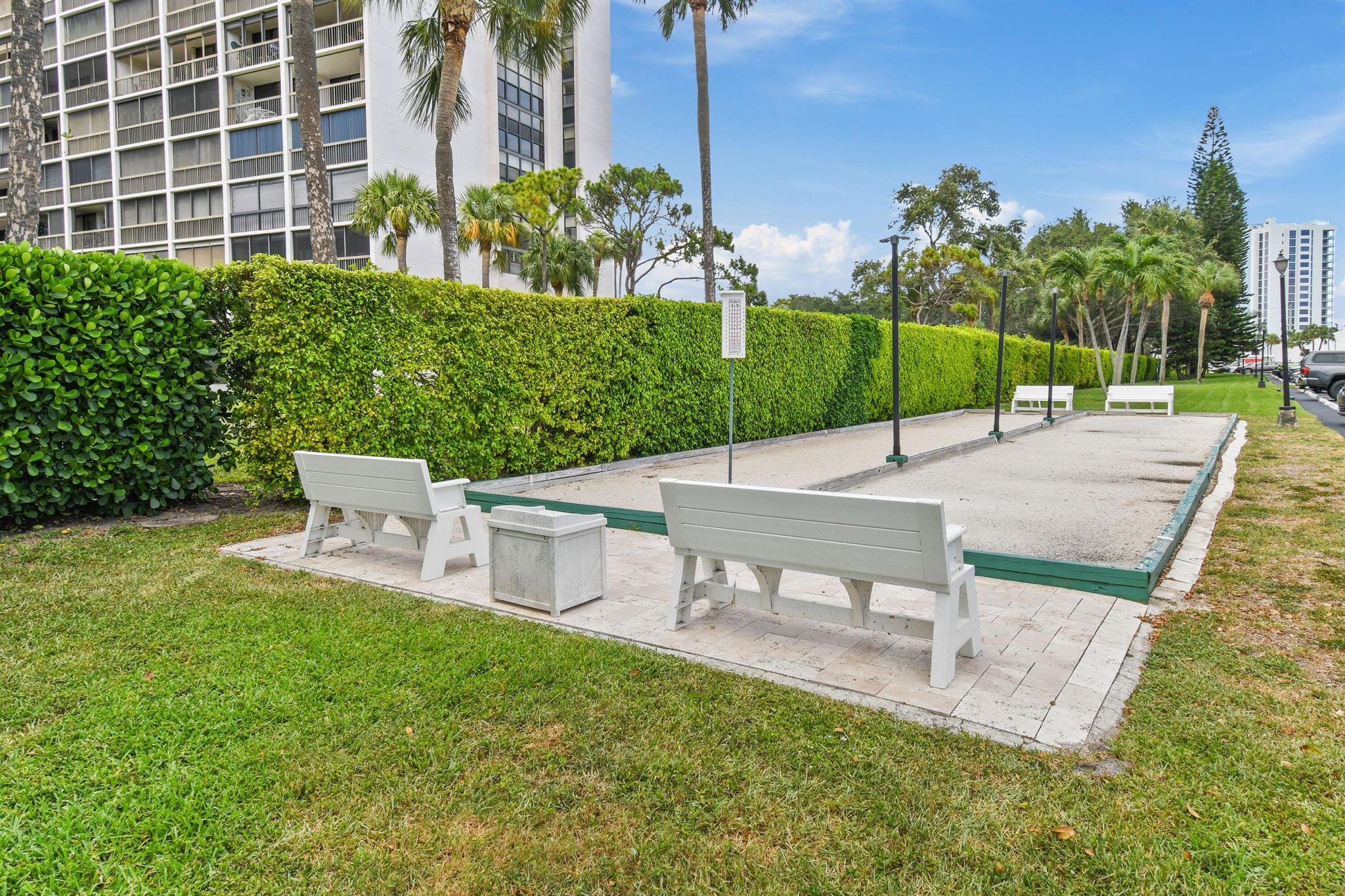 336 Golfview Road 401