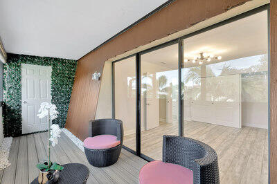 3530 E Gardens East Drive E Unit: B