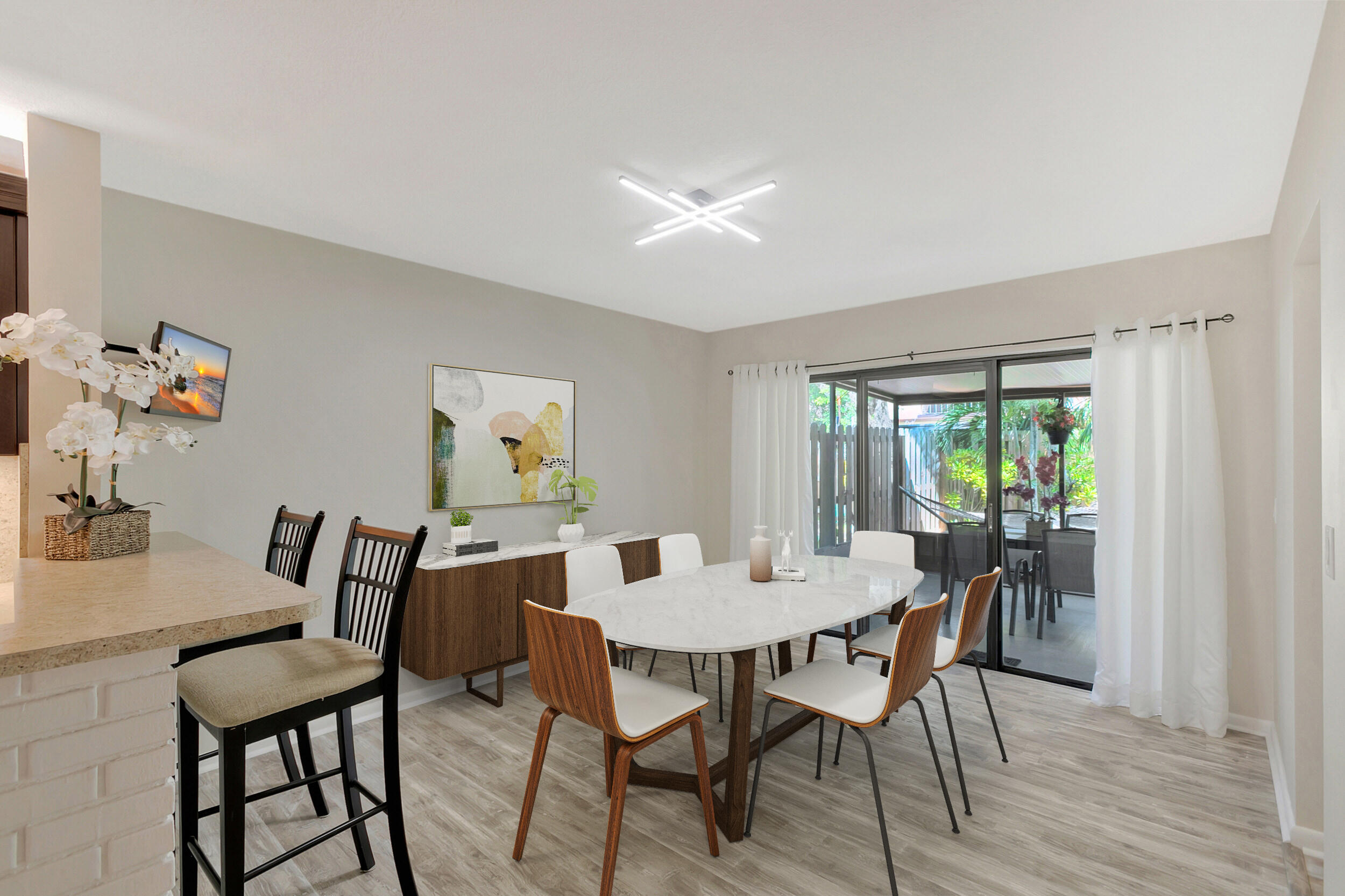 3530 E Gardens East Drive E Unit: B